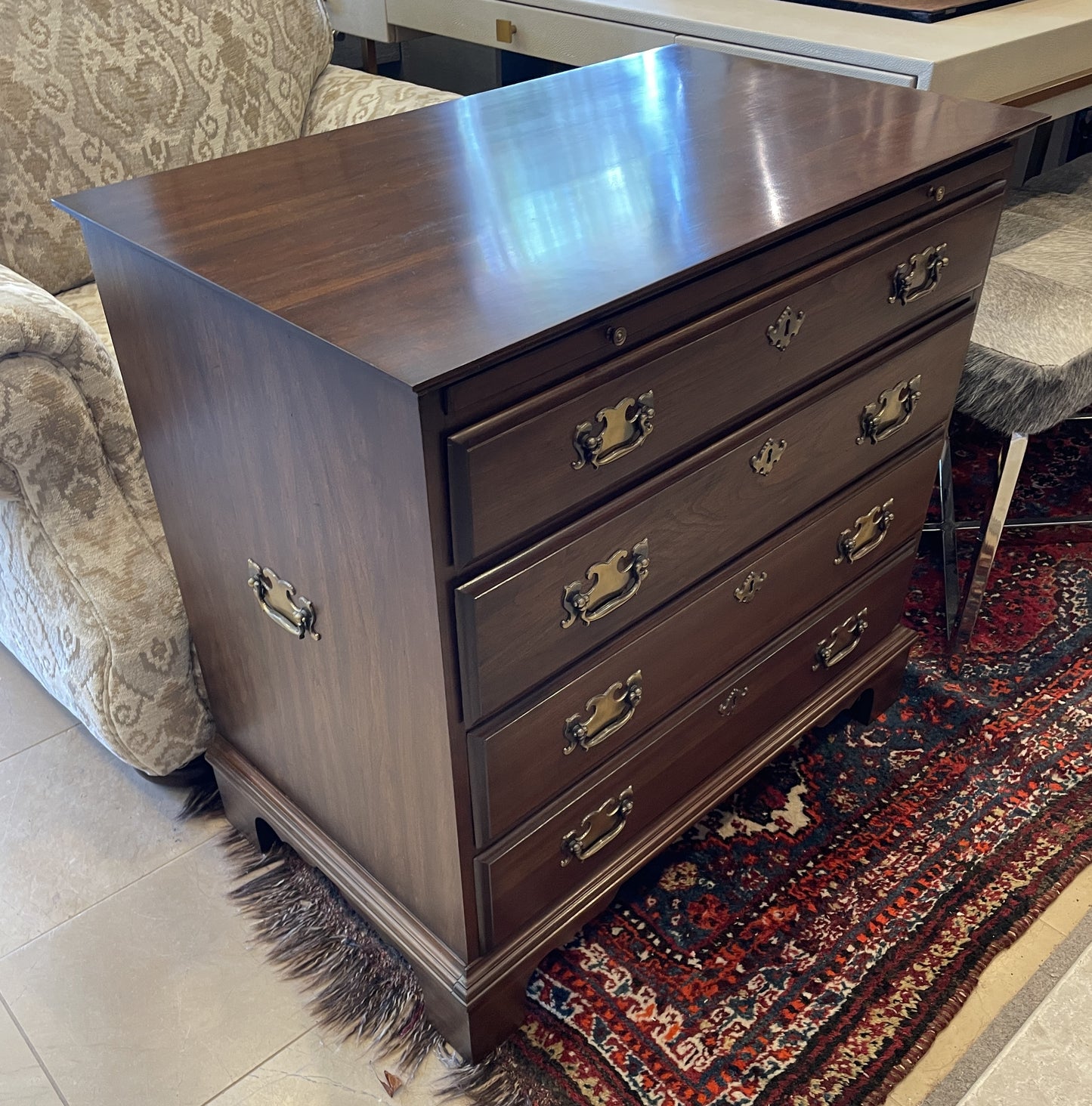 Henkel Harris Block Front Mahogany 5 Drawer Chest (0C401P)