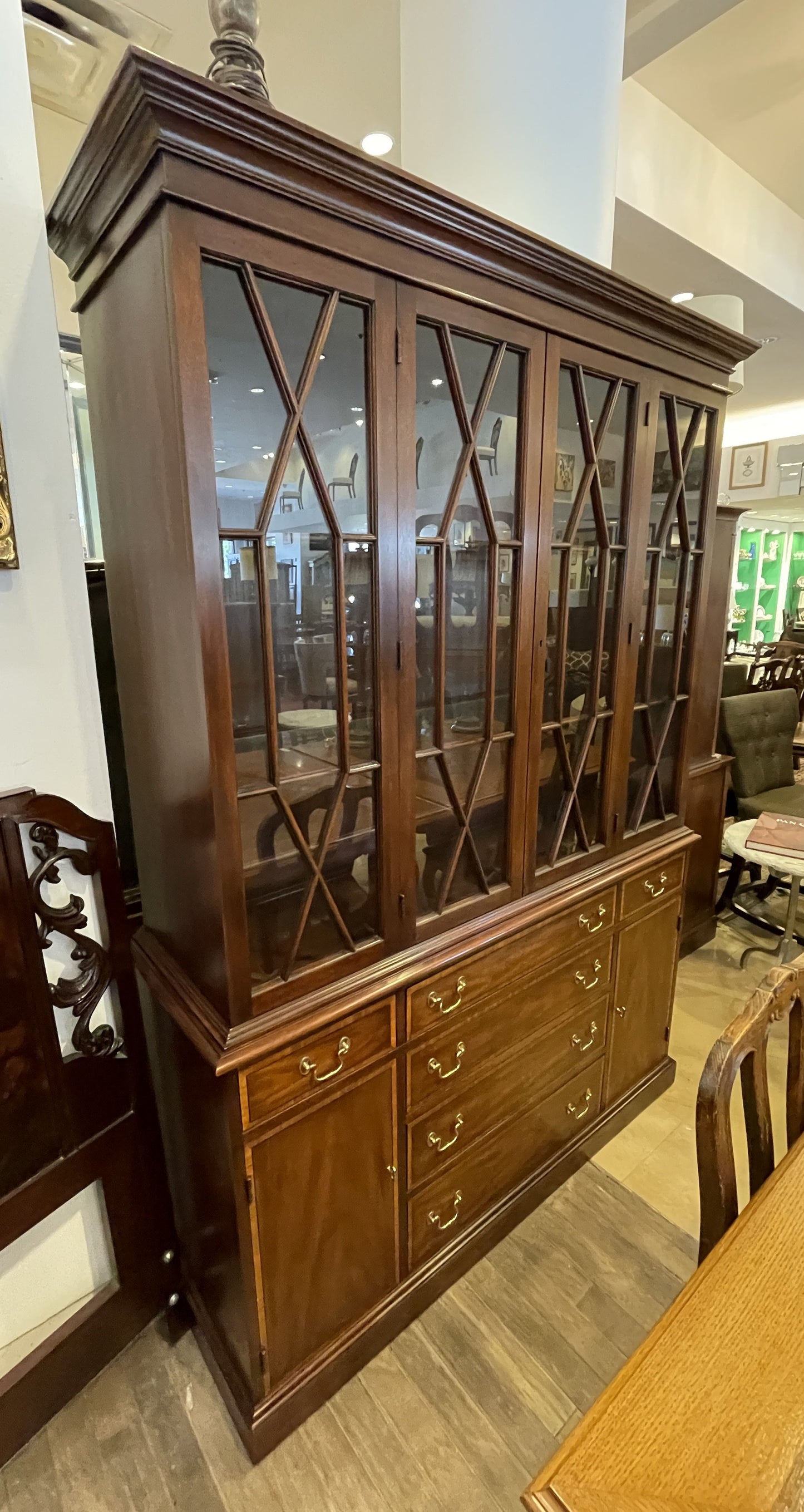 Henkel Harris Georgian Style Breakfront (0C401K)