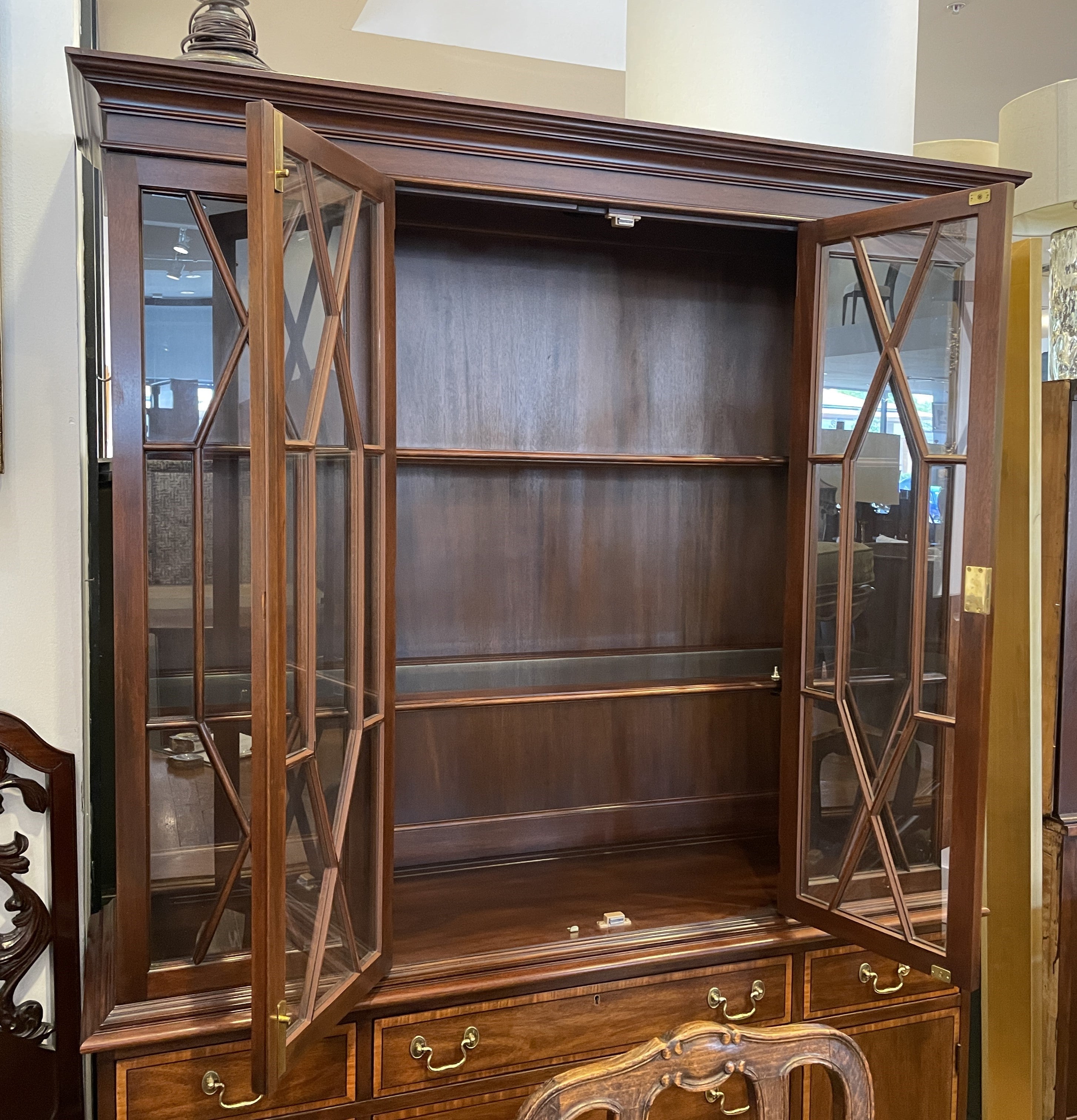 Henkel Harris Georgian Style Breakfront (0C401K) – The Perfect Thing