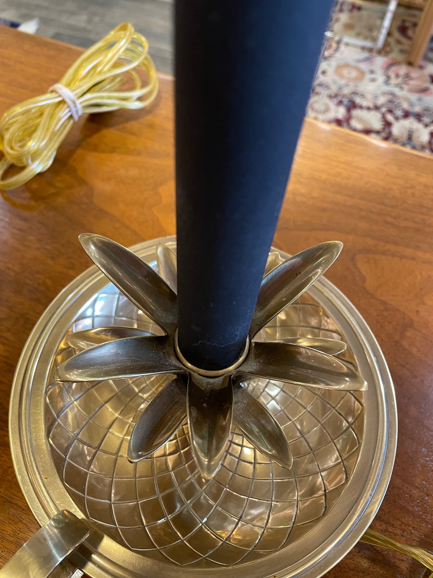Pair of Frederick Cooper Pineapple Buffet Lamps (0CB003)