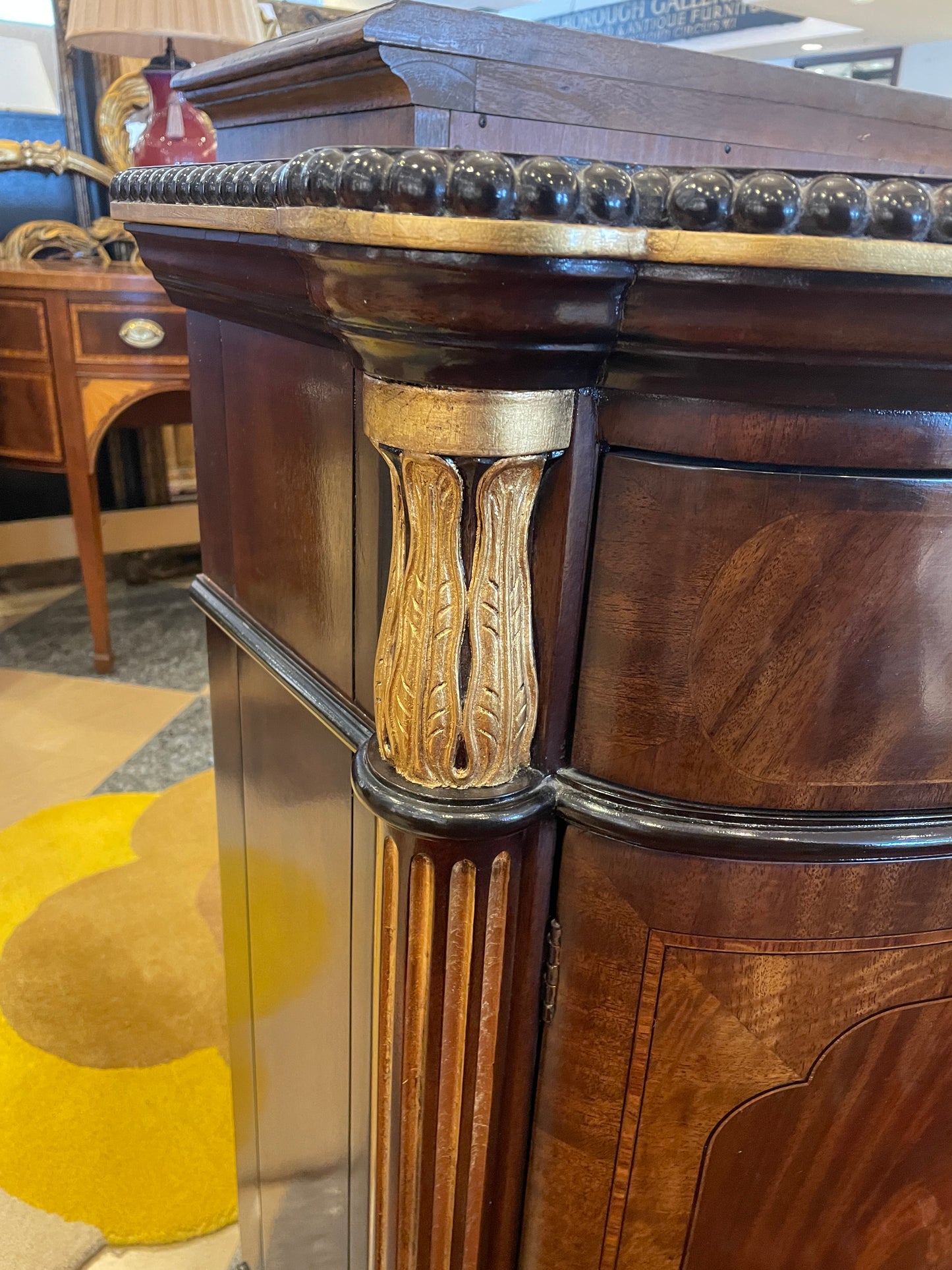 EJ Victor Regency Style Sideboard with Gilded Detail (0KC00C)