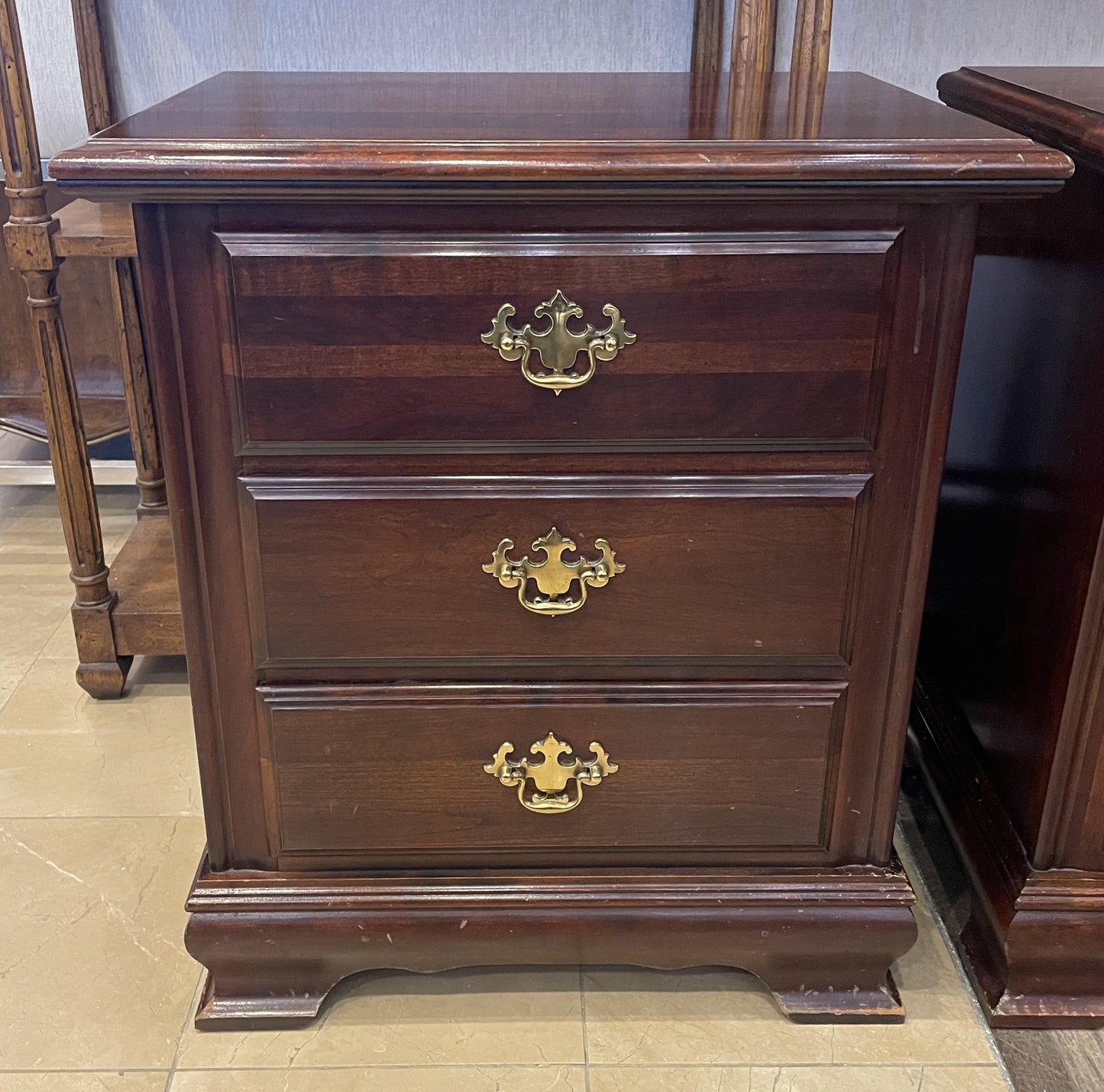 Chippendale Mahogany Three Drawer Nightstand, AS IS (0KC004)