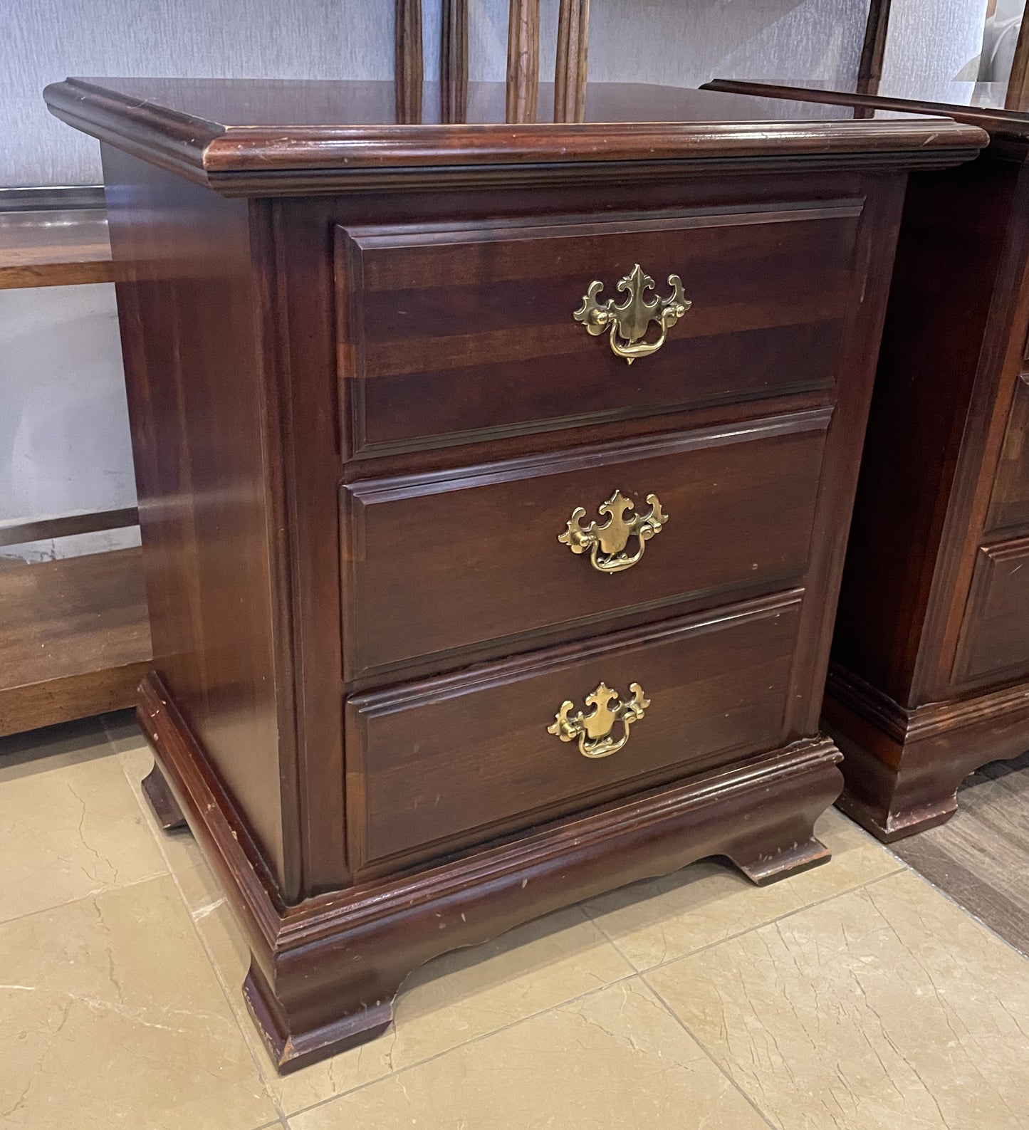Chippendale Mahogany Three Drawer Nightstand, AS IS (0KC004)