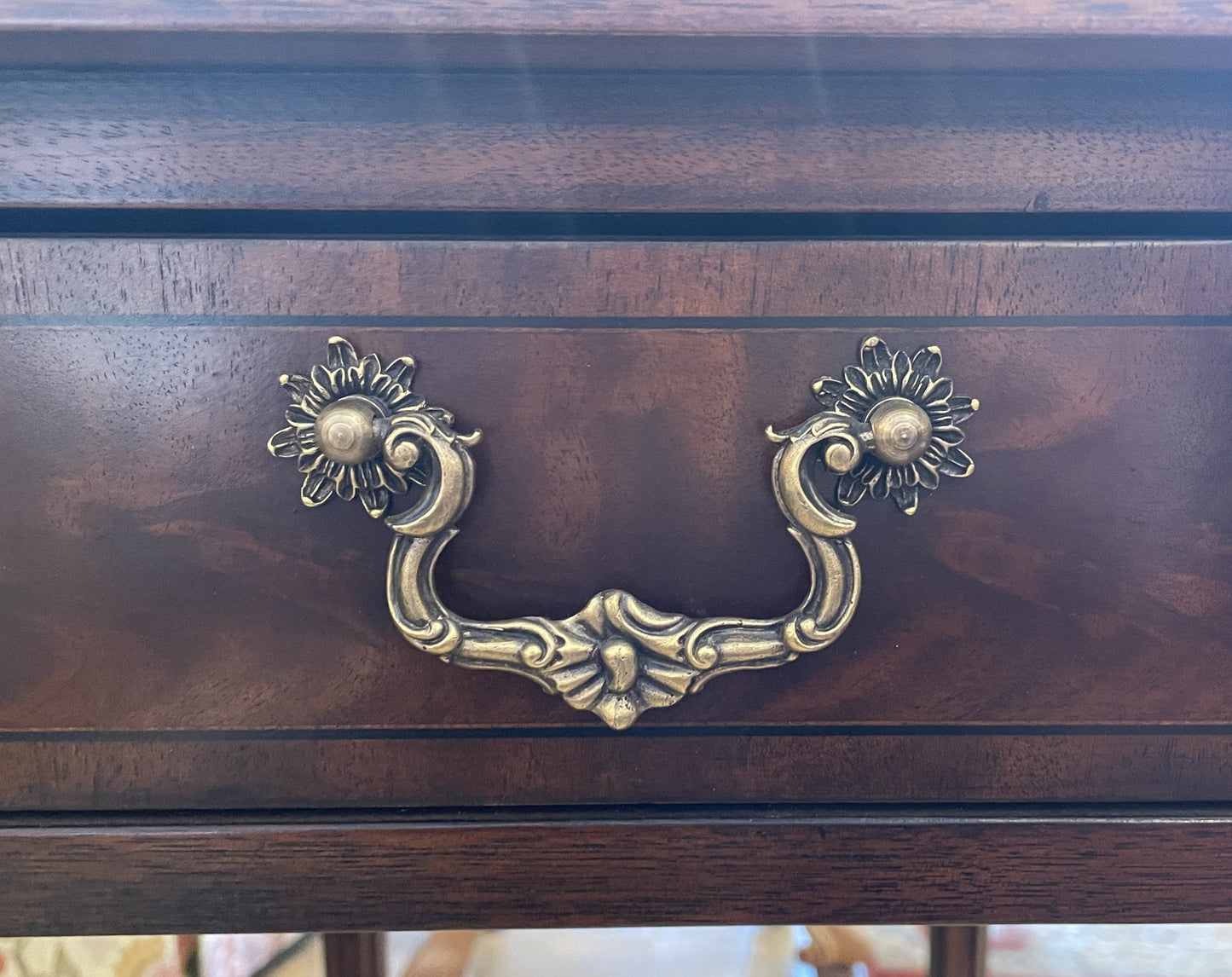 Drexel Heritage "Nine Elms" Drop Leaf Table, AS IS (0KC006)