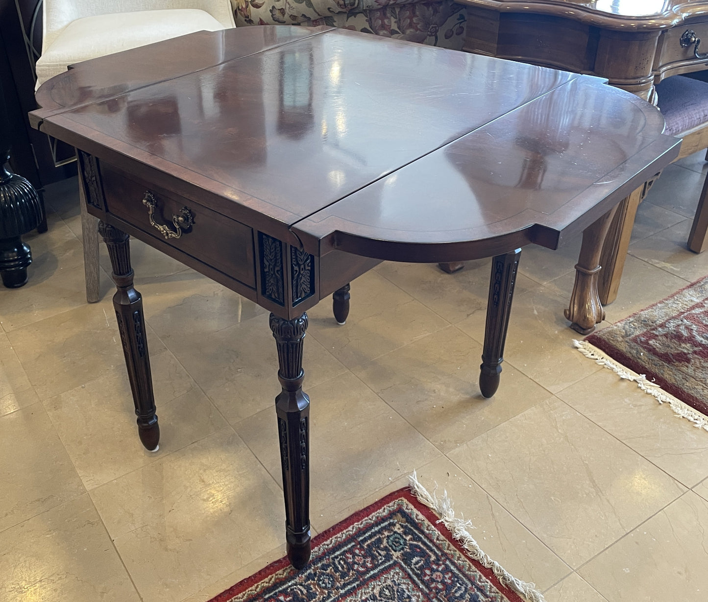 Drexel Heritage "Nine Elms" Drop Leaf Table, AS IS (0KC006)