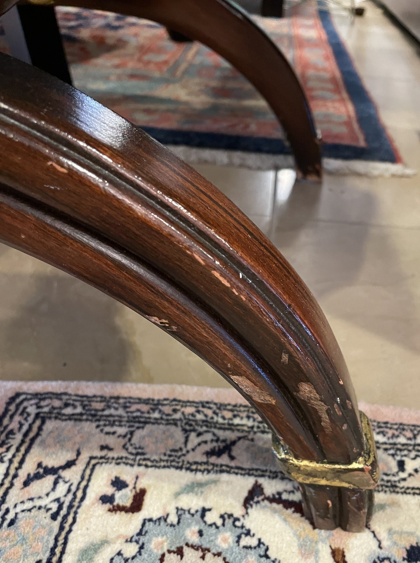 Klismos Regency Ottoman, AS IS (0KP00Z)