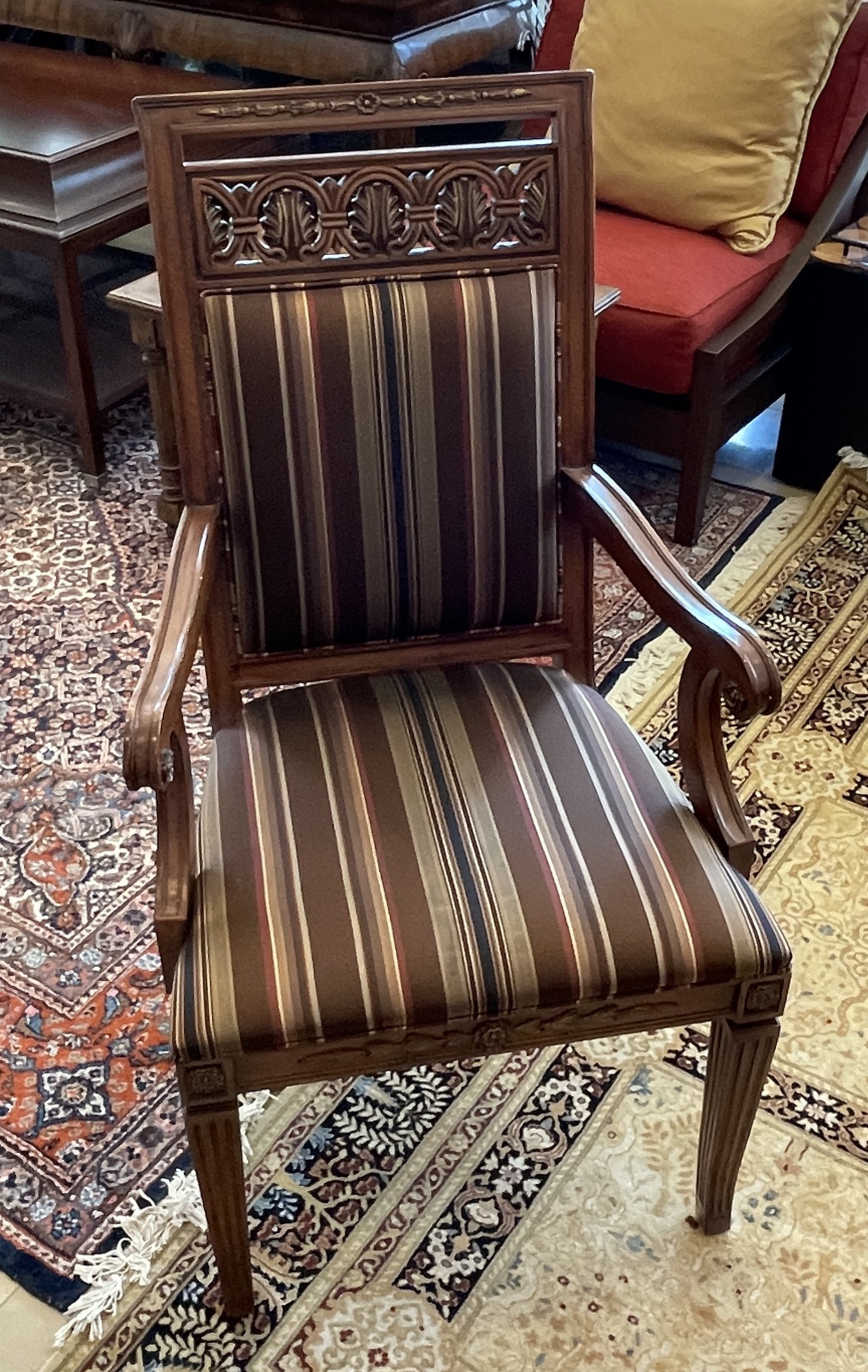 Henredon Grand Provenance Dining Chairs, set of 8 (0GH002)