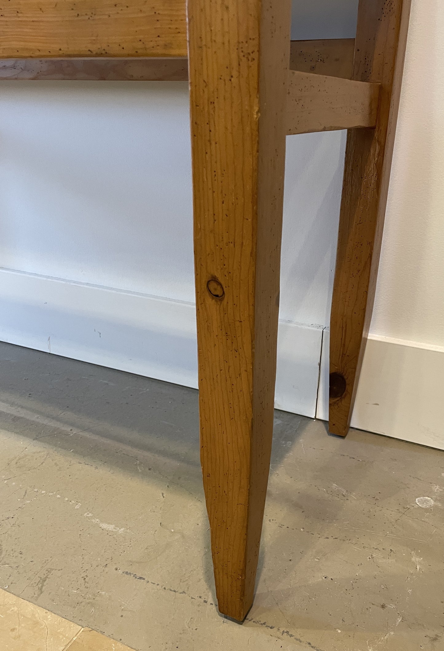 Milling Road by Baker Linen Press (0KC003)