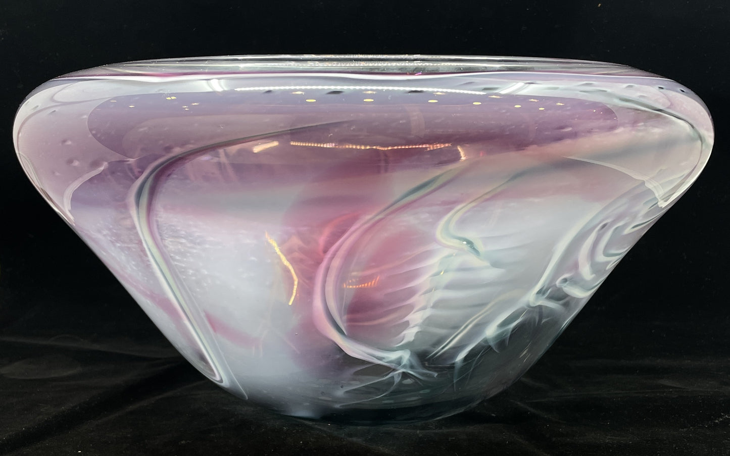 Robinson Scott Hand Blown Center Bowl in Purple, signed (0KC00G)