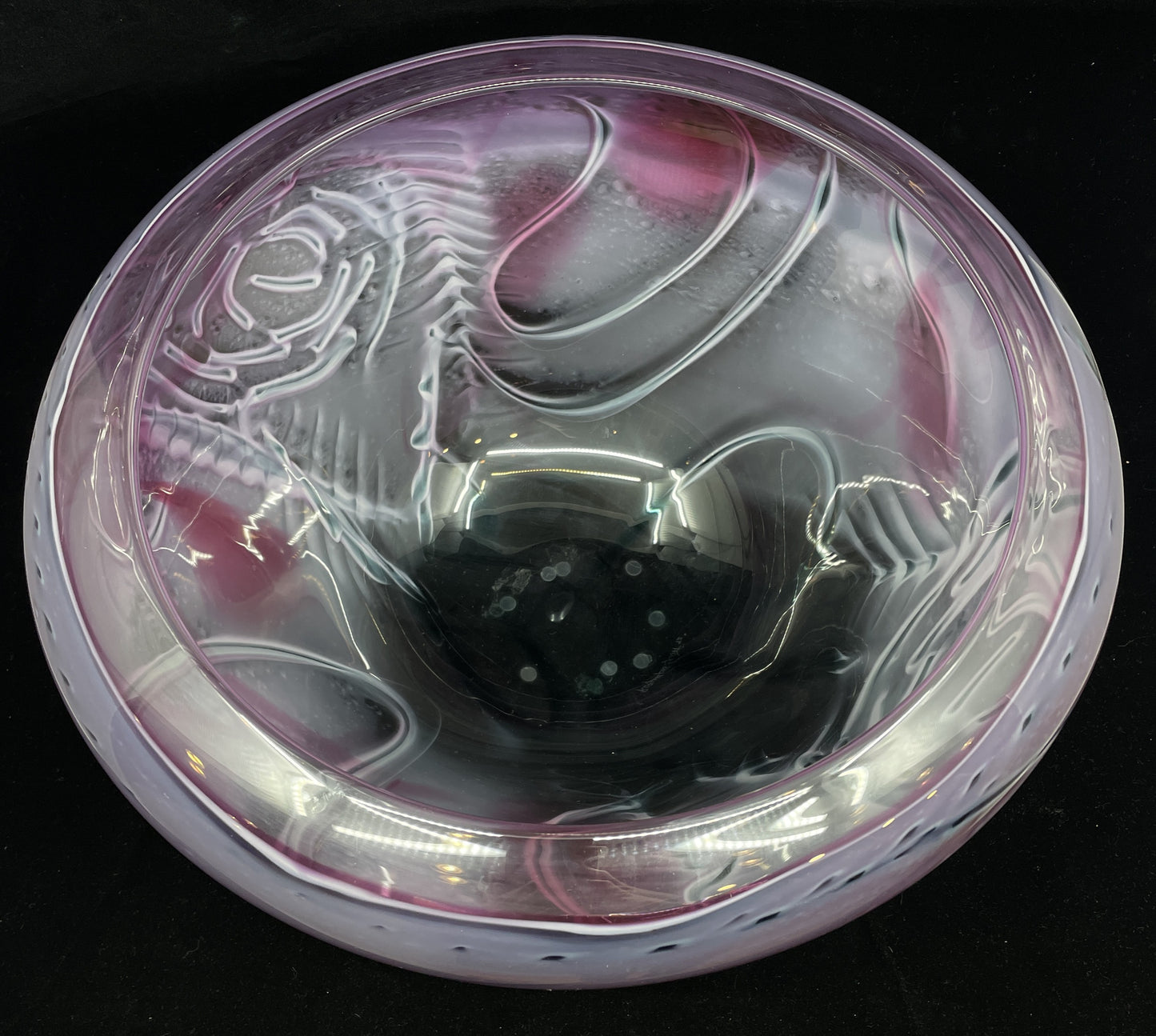 Robinson Scott Hand Blown Center Bowl in Purple, signed (0KC00G)