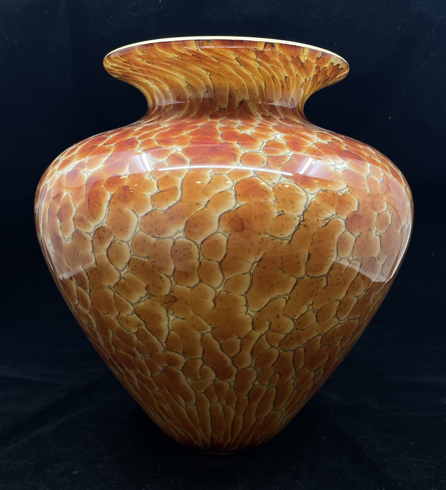 Cohn-Stone Tortoise Shell Glass Vase, Signed (0KC00E)