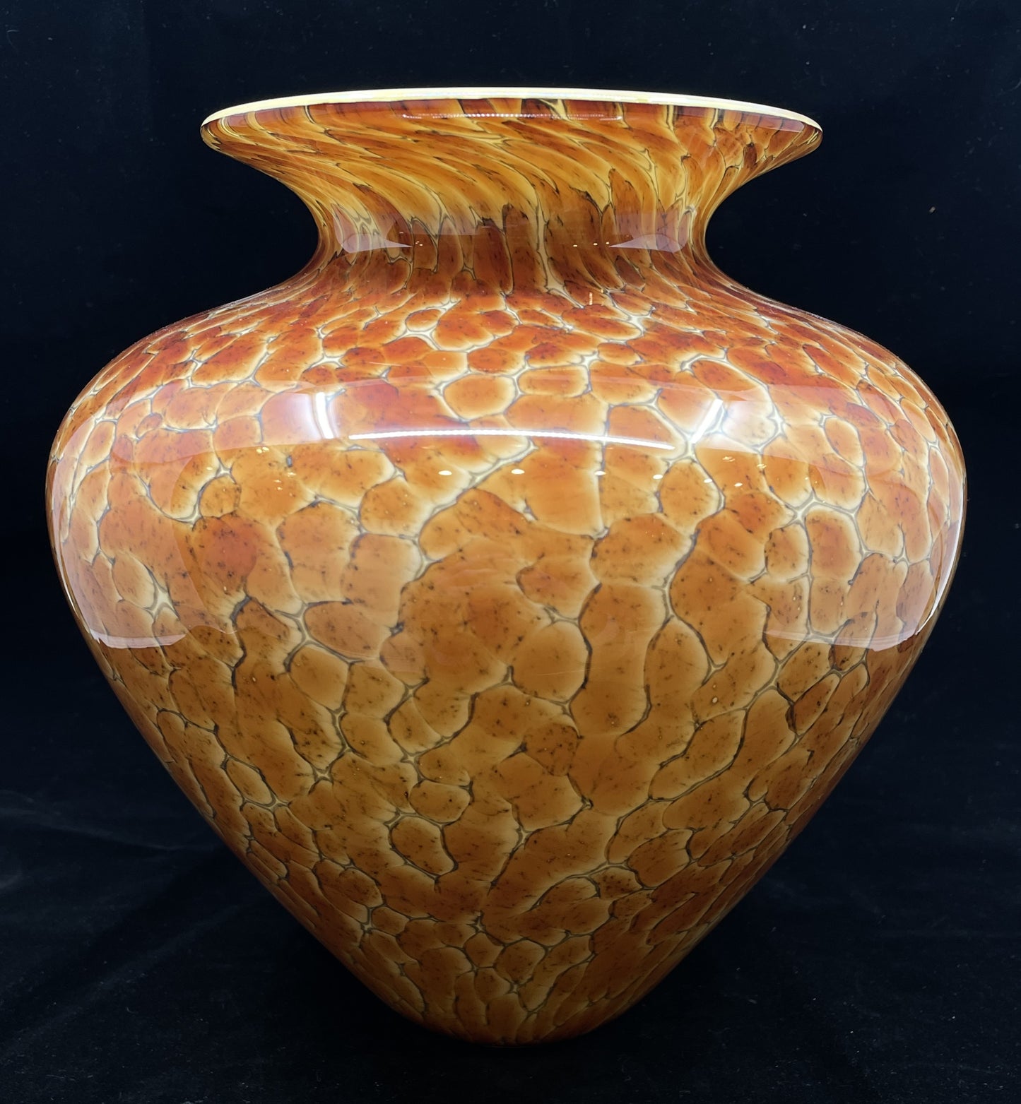 Cohn-Stone Tortoise Shell Glass Vase, Signed (0KC00E)