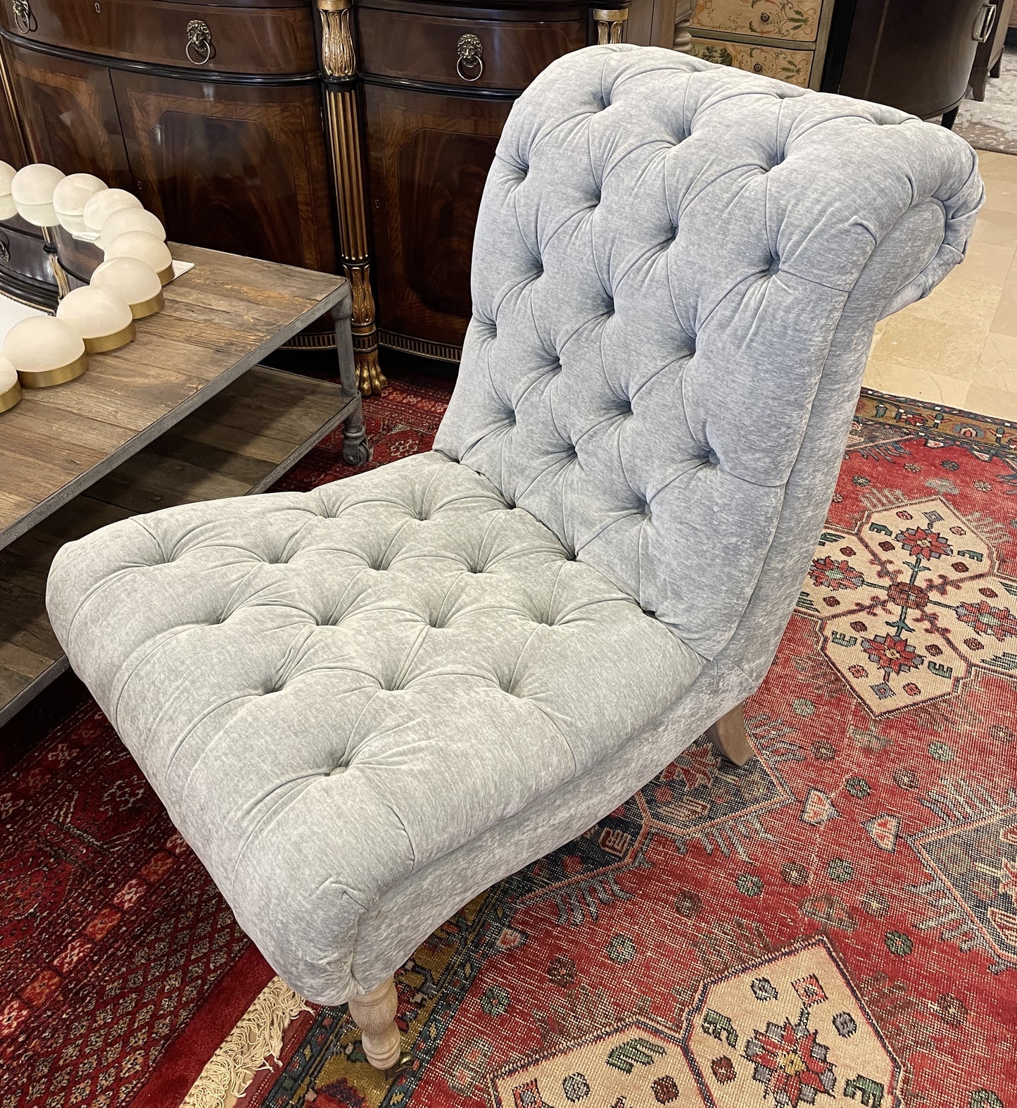 Four Hands Michelle Tufted Armless Chair (0KF002)