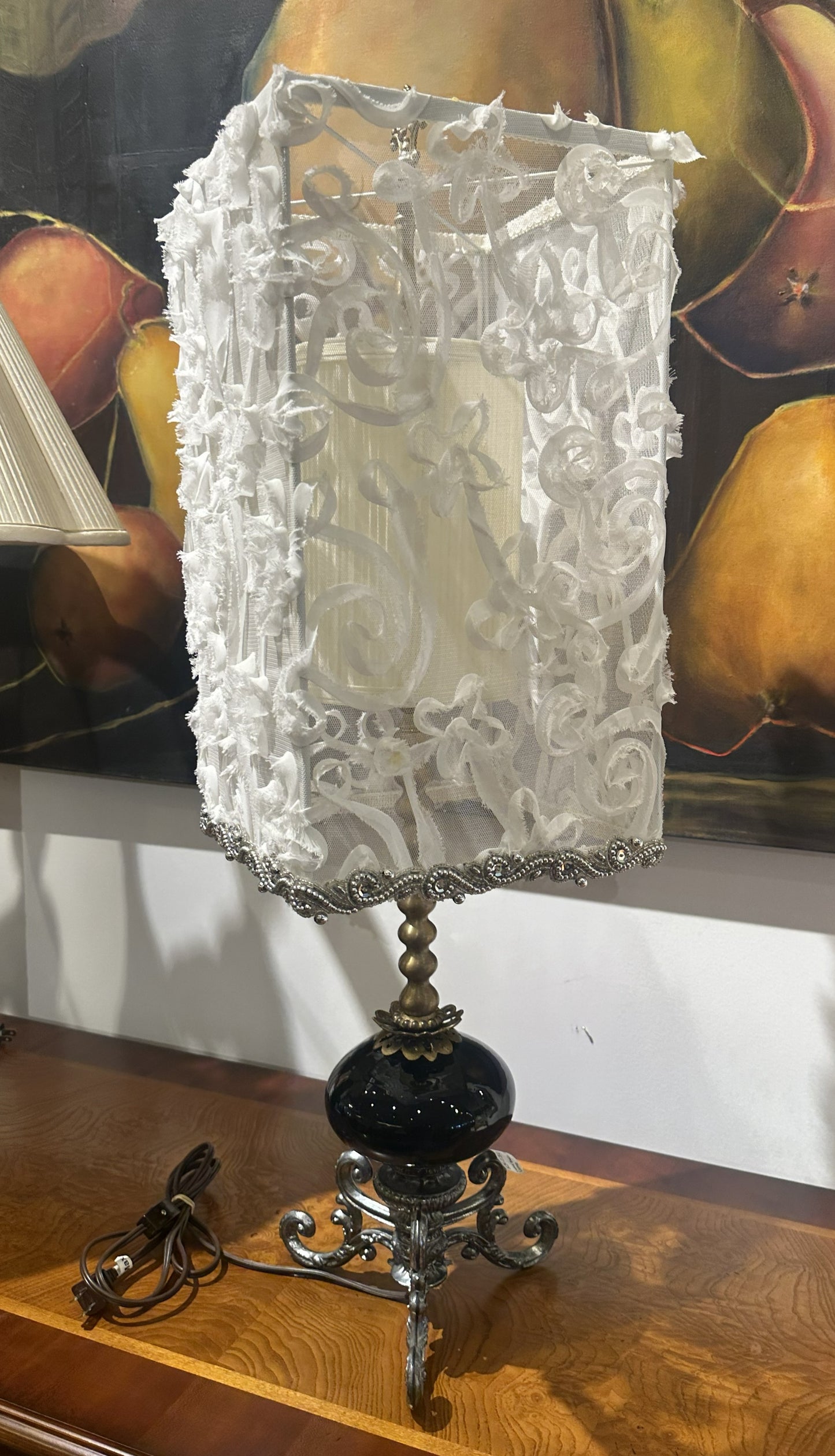 Luna Bella Scrolled Shade Lamp (0H2001)