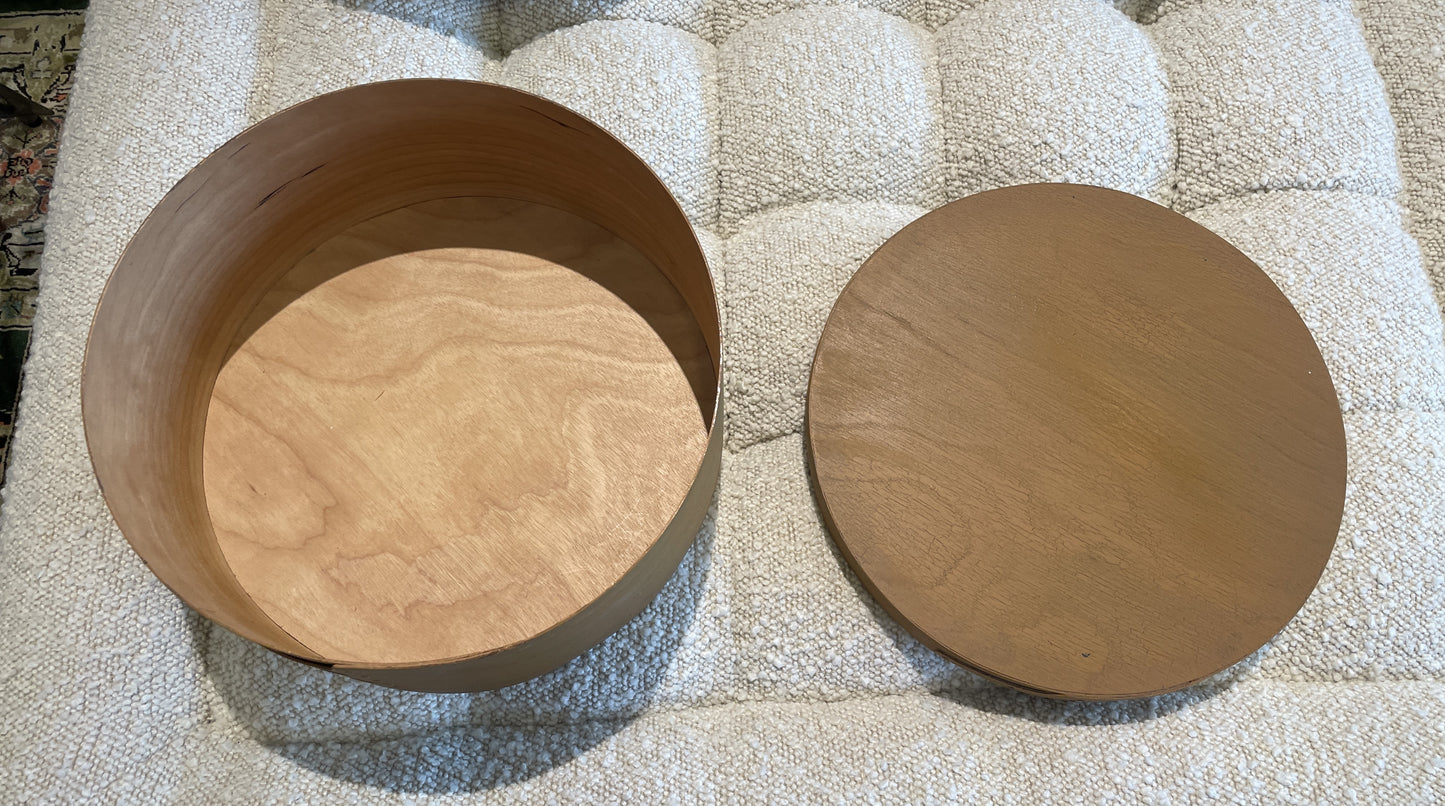 Set of 9 Multicolored Round Shaker Boxes (0C402H)