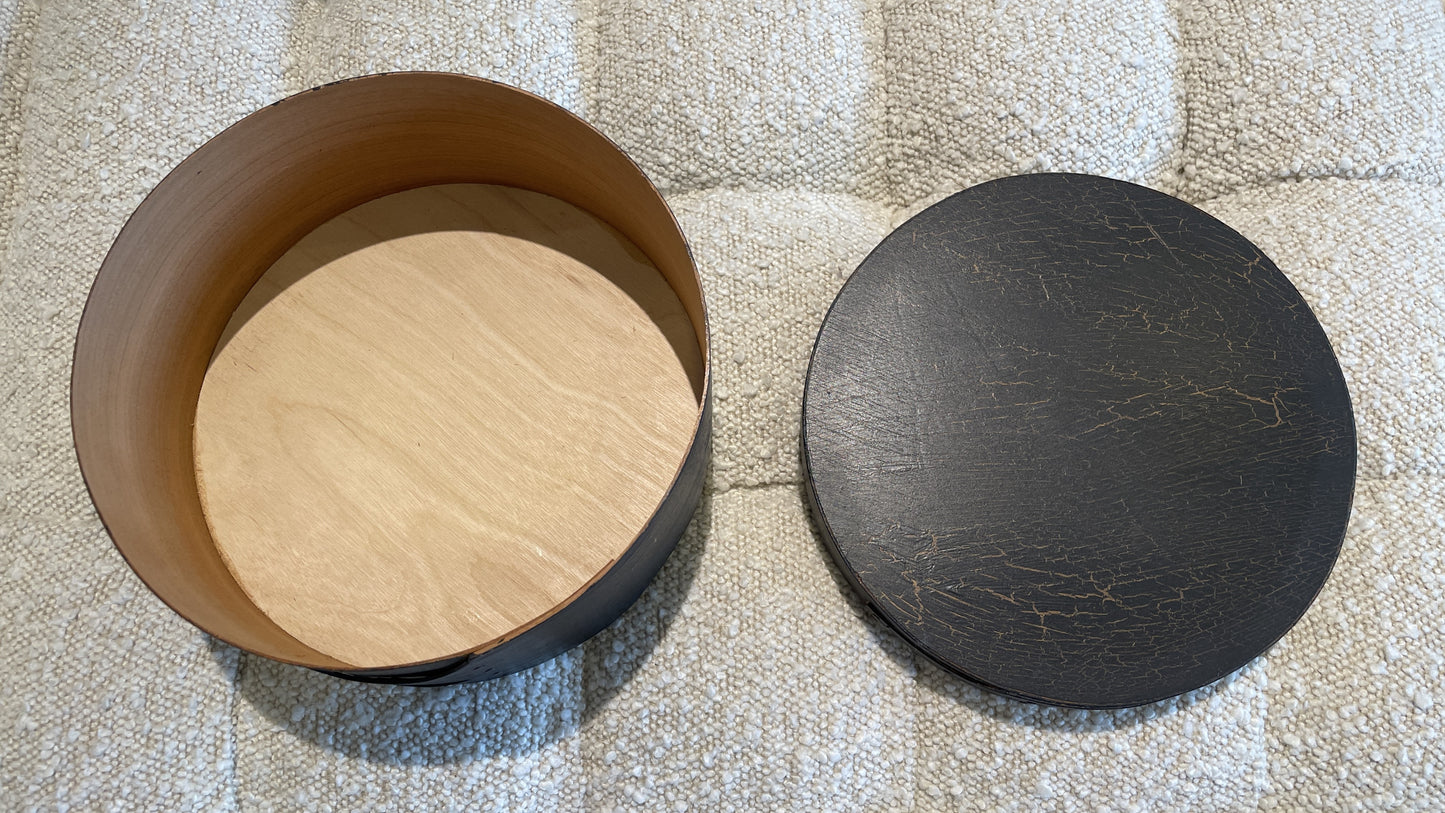 Set of 9 Multicolored Round Shaker Boxes (0C402H)