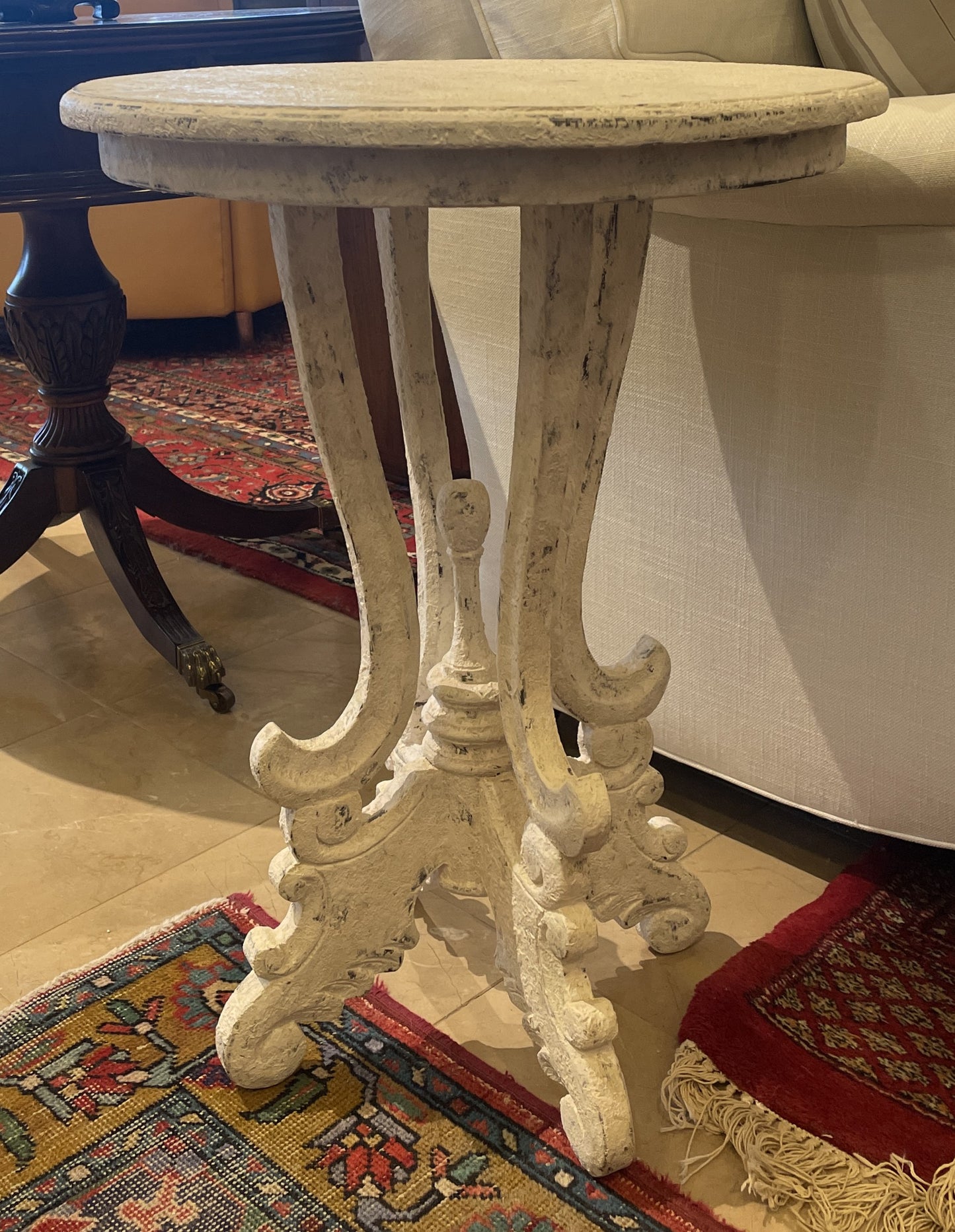 Arhaus "Merle" Cottage Style End Table (0KF00I)