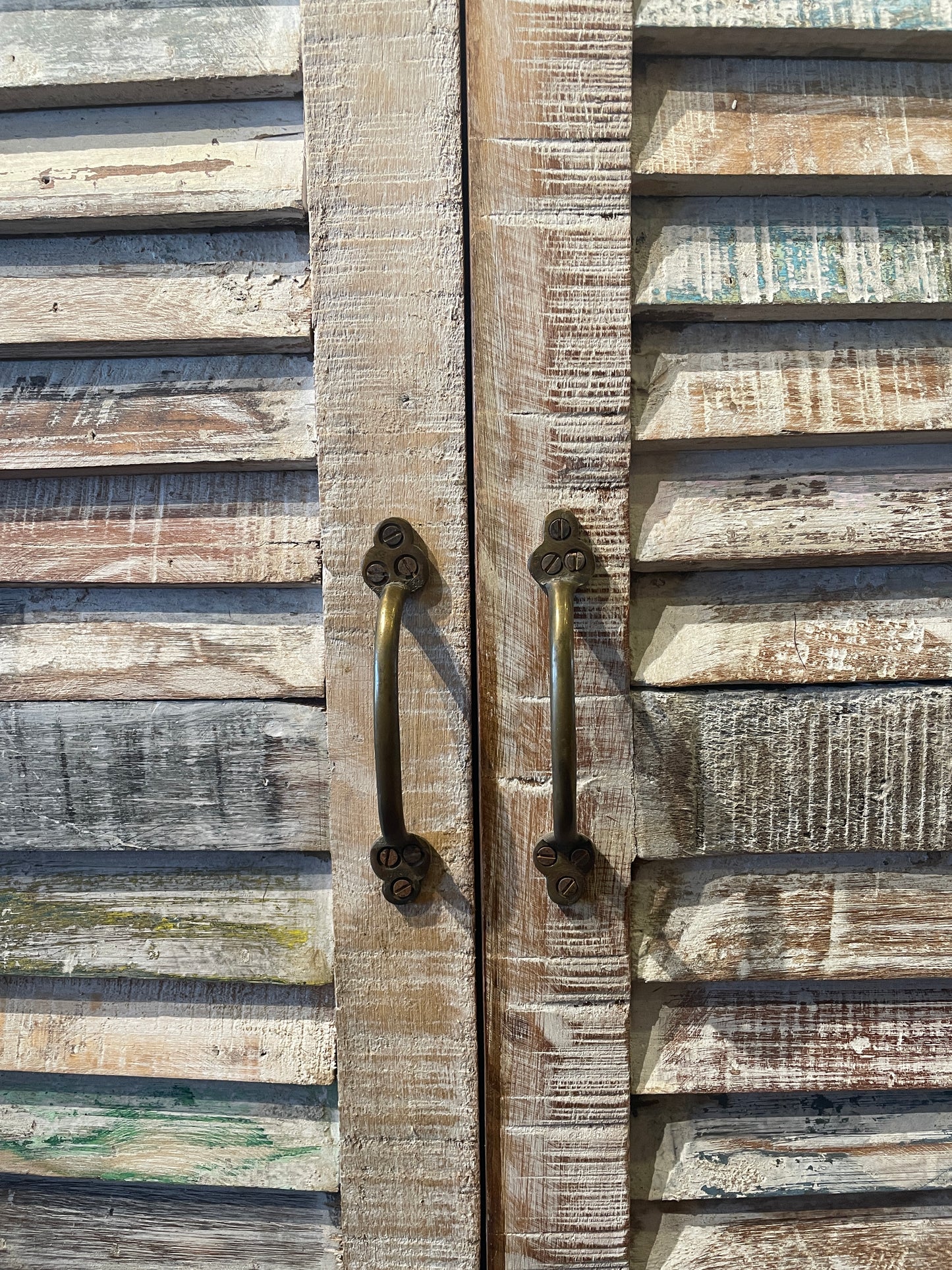 Lexington Shutter Credenza (0KF00M)