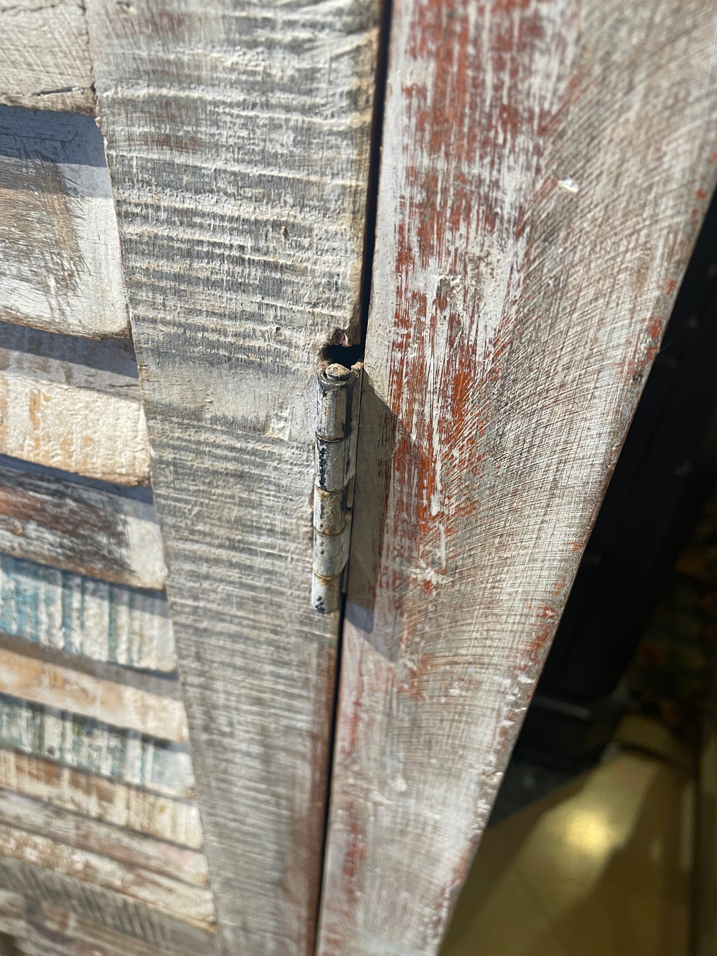 Lexington Shutter Credenza (0KF00M)