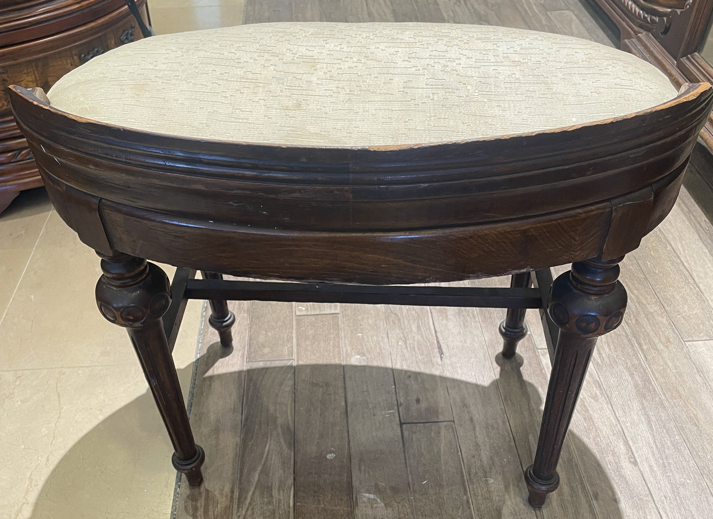 Vanity with Bench, AS IS (0KB001)