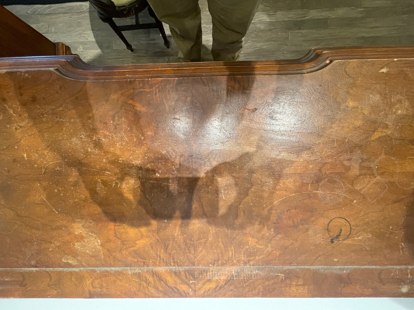 Vanity with Bench, AS IS (0KB001)