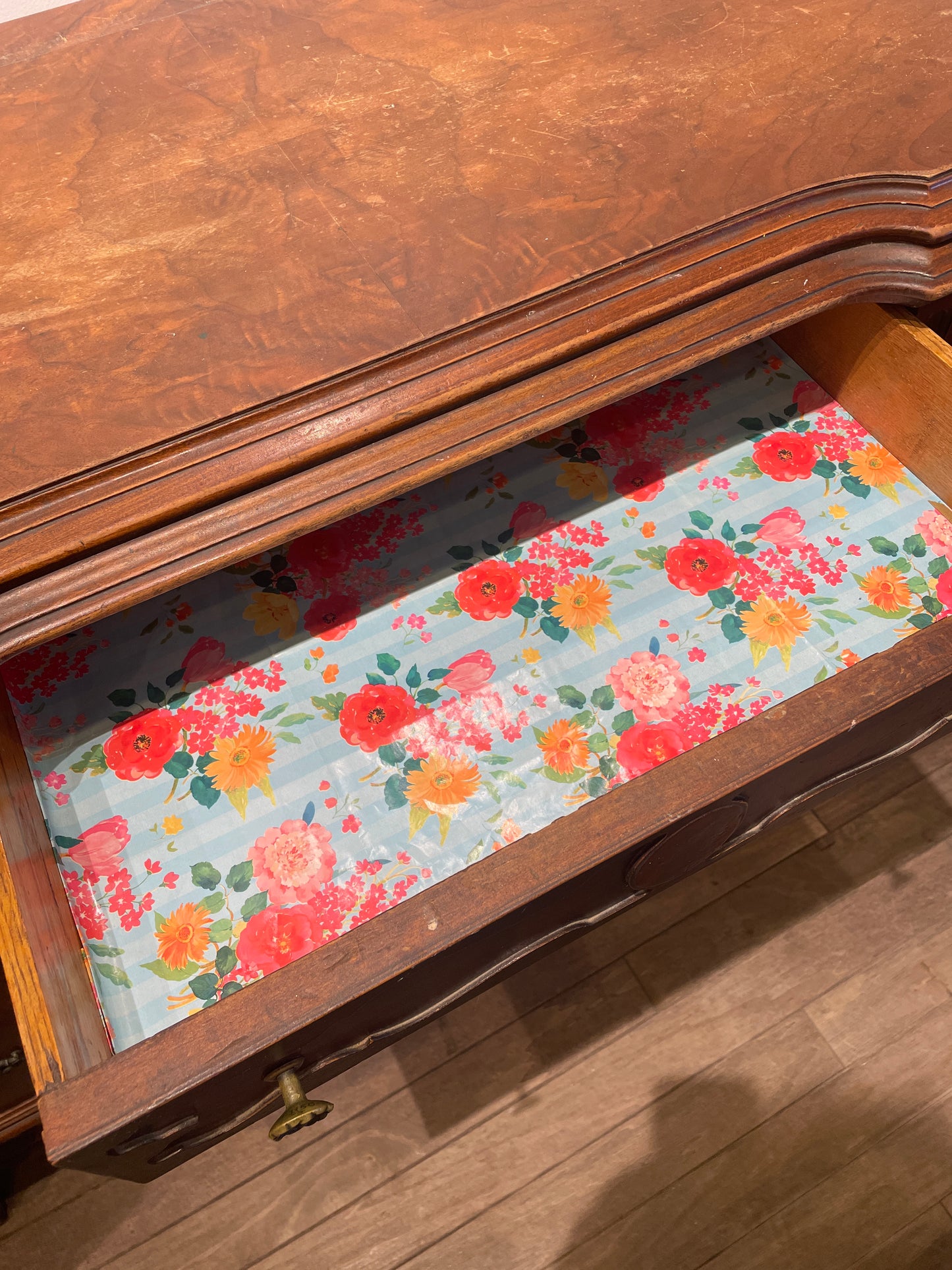 Vanity with Bench, AS IS (0KB001)