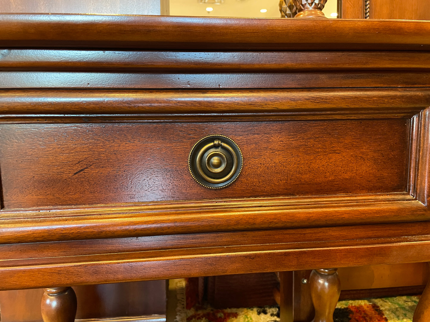 Chris Madden Nightstand (0GN004)