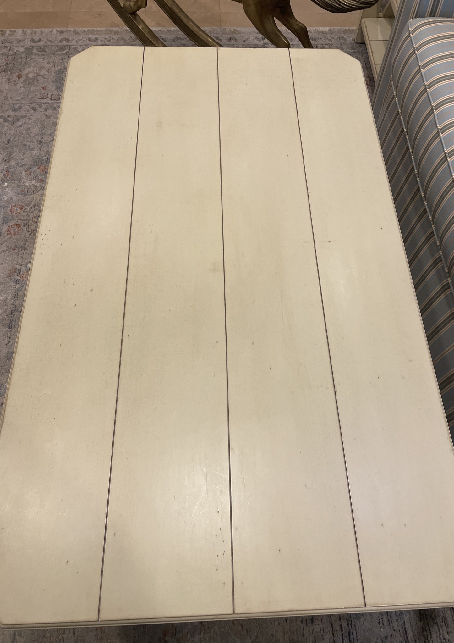 Plank Style Shabby Chic/ Farmhouse Coffee Table (0CF00T)