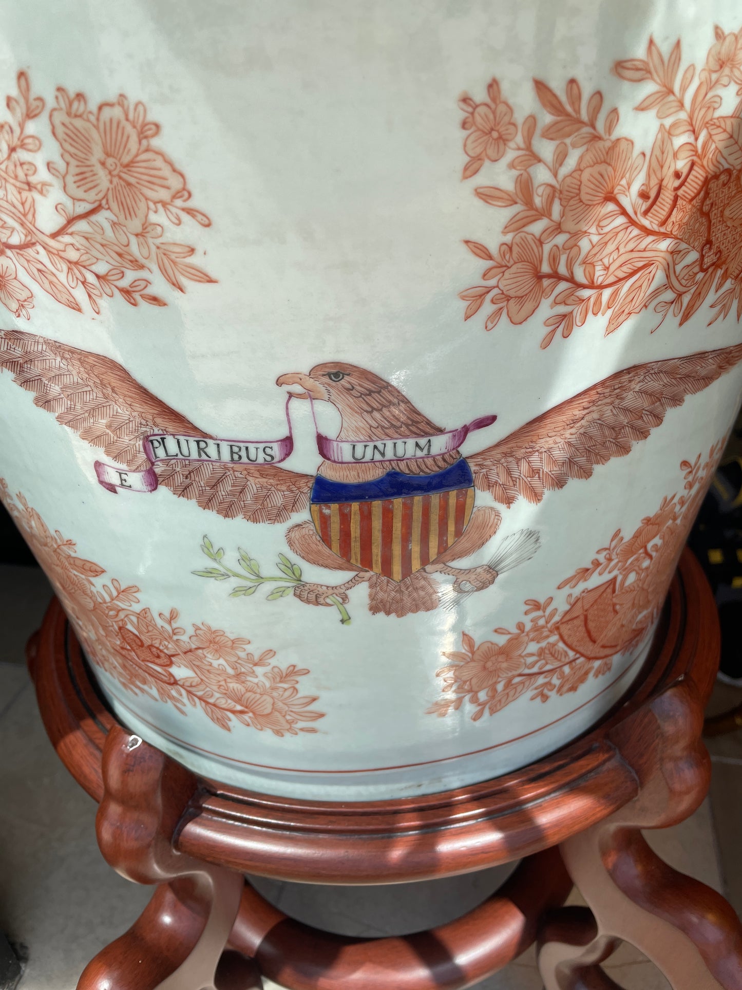 Chinese Export Fitzhugh Armorial Planter in Orange with Stand (0O4003)