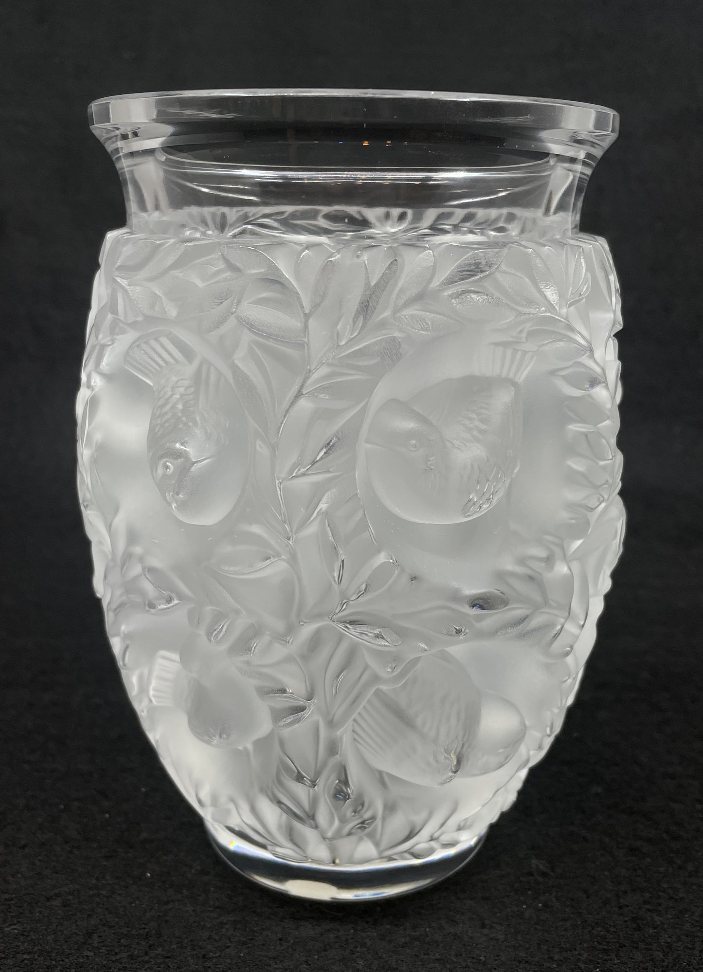 Lalique Bagatelle Vase, NO BOX (0LW003)