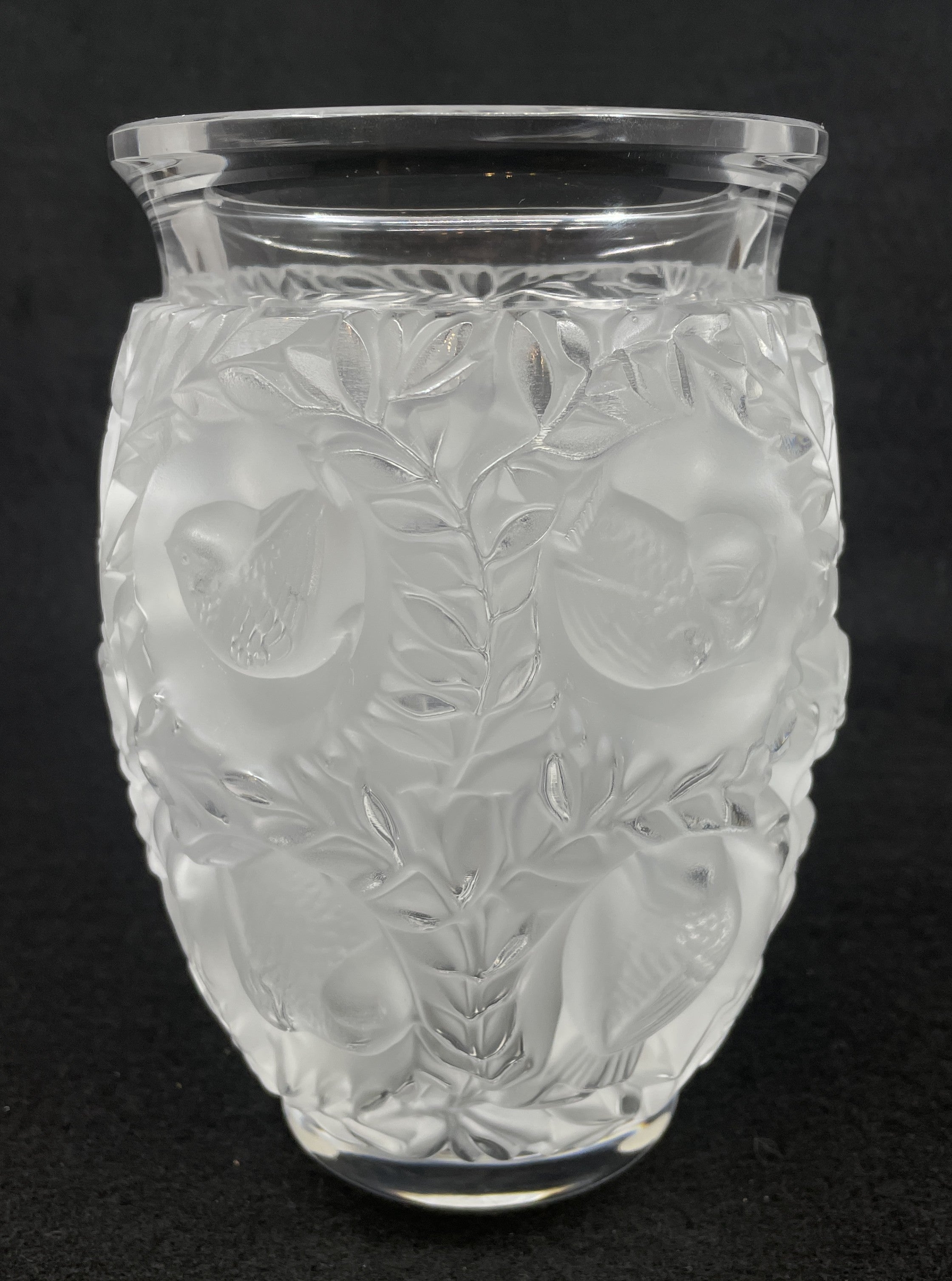 Lalique Bagatelle Vase, NO BOX (0LW003) – The Perfect Thing