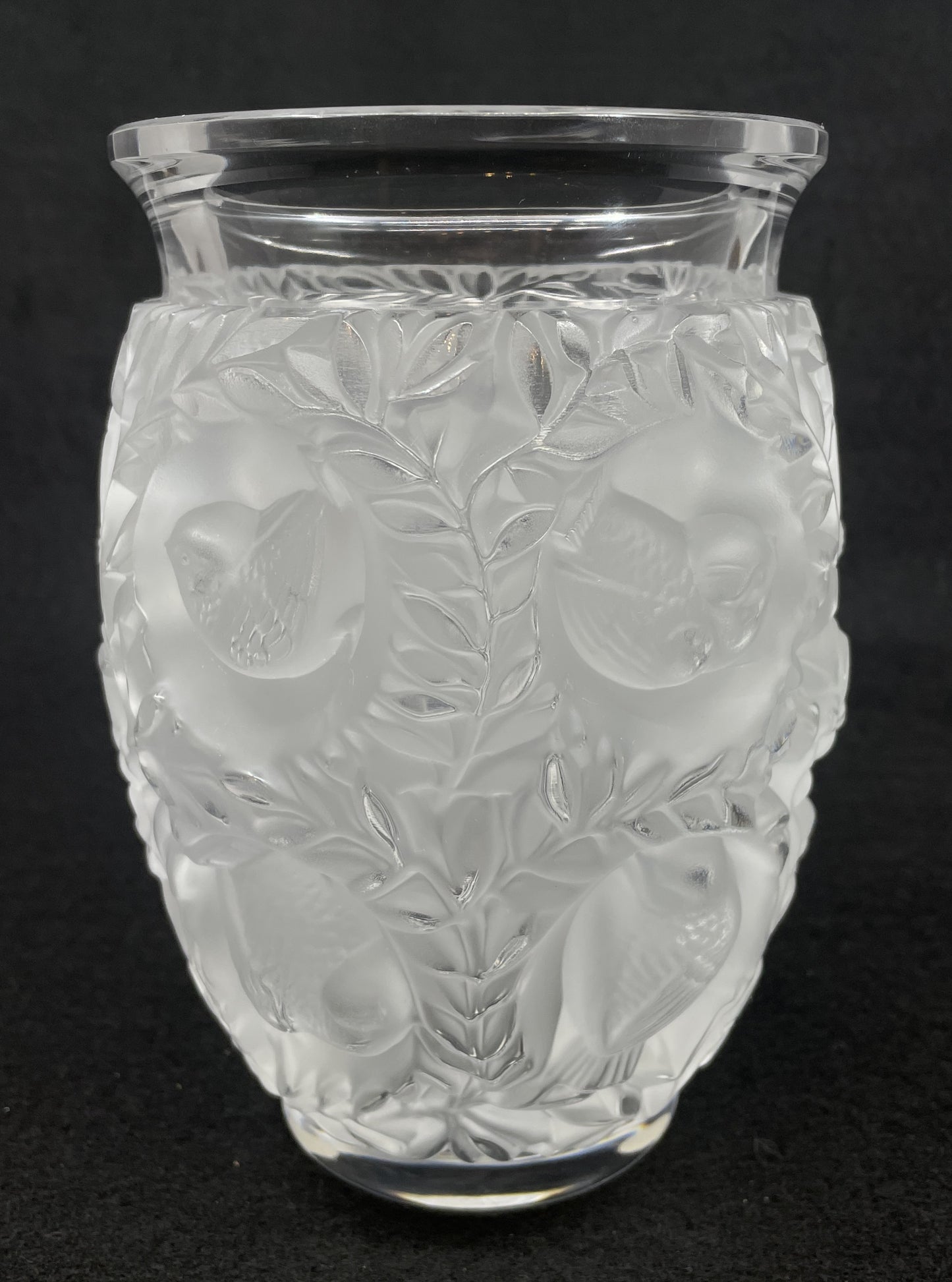 Lalique Bagatelle Vase, NO BOX (0LW003)