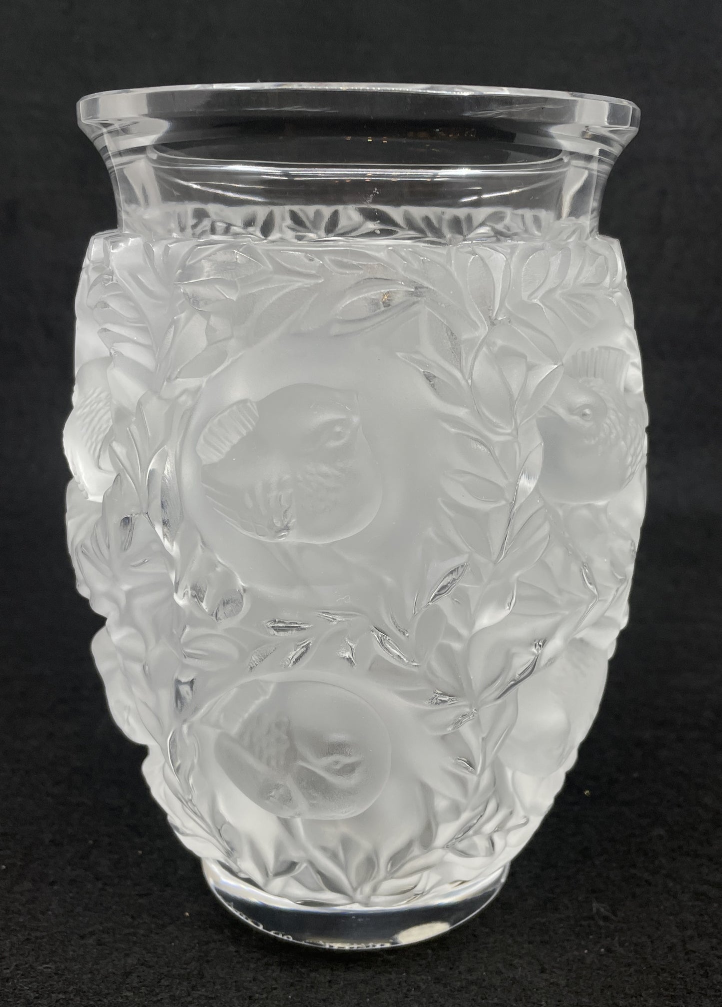 Lalique Bagatelle Vase, NO BOX (0LW003)