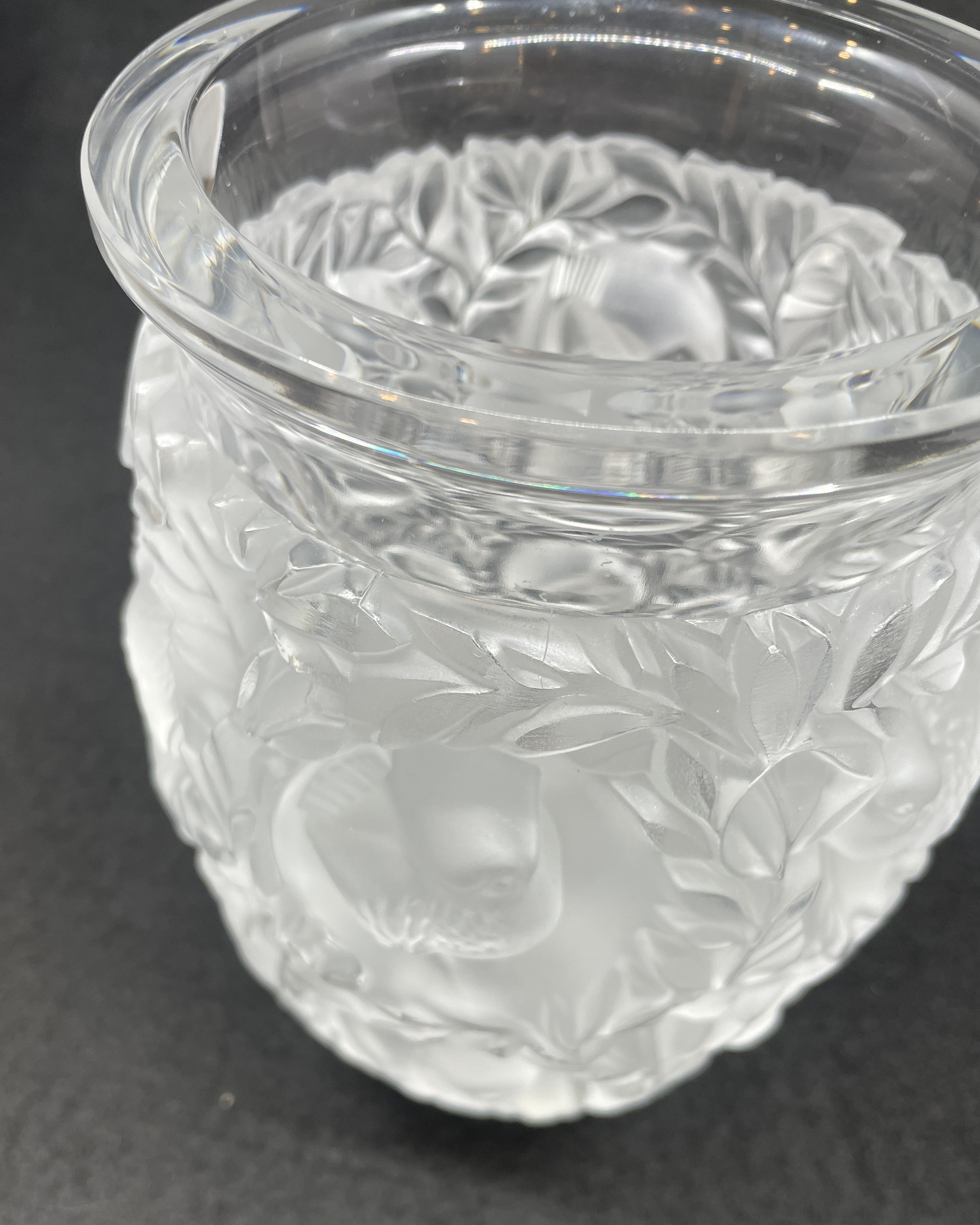 Lalique Bagatelle Vase, NO BOX (0LW003) – The Perfect Thing