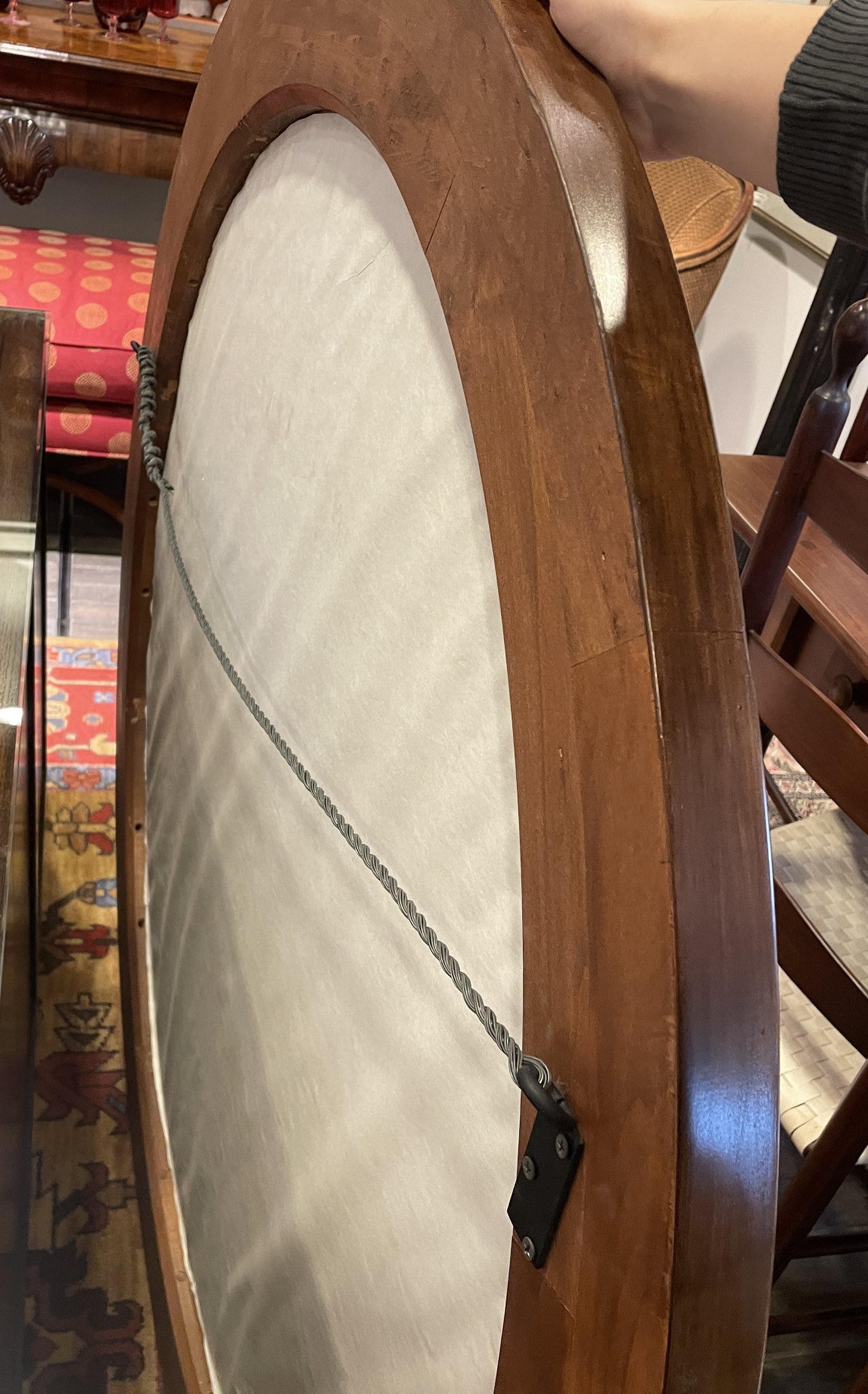 Kreiss Round 'Aria' Mirror (0C8001)