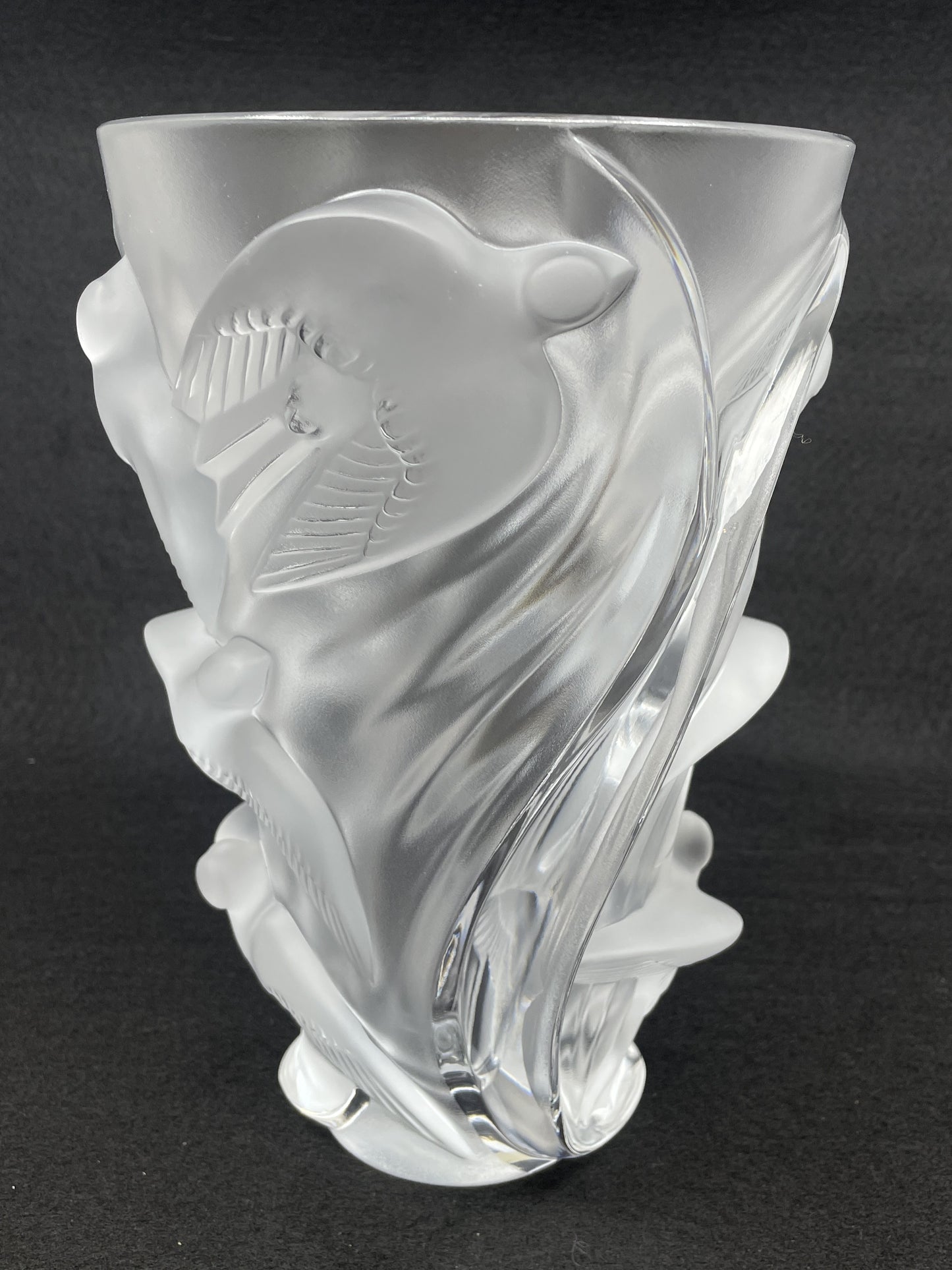 Lalique Martinets Vase NO BOX (0LW002)