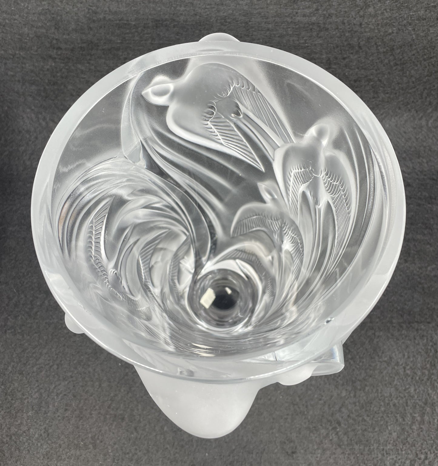 Lalique Martinets Vase NO BOX (0LW002)