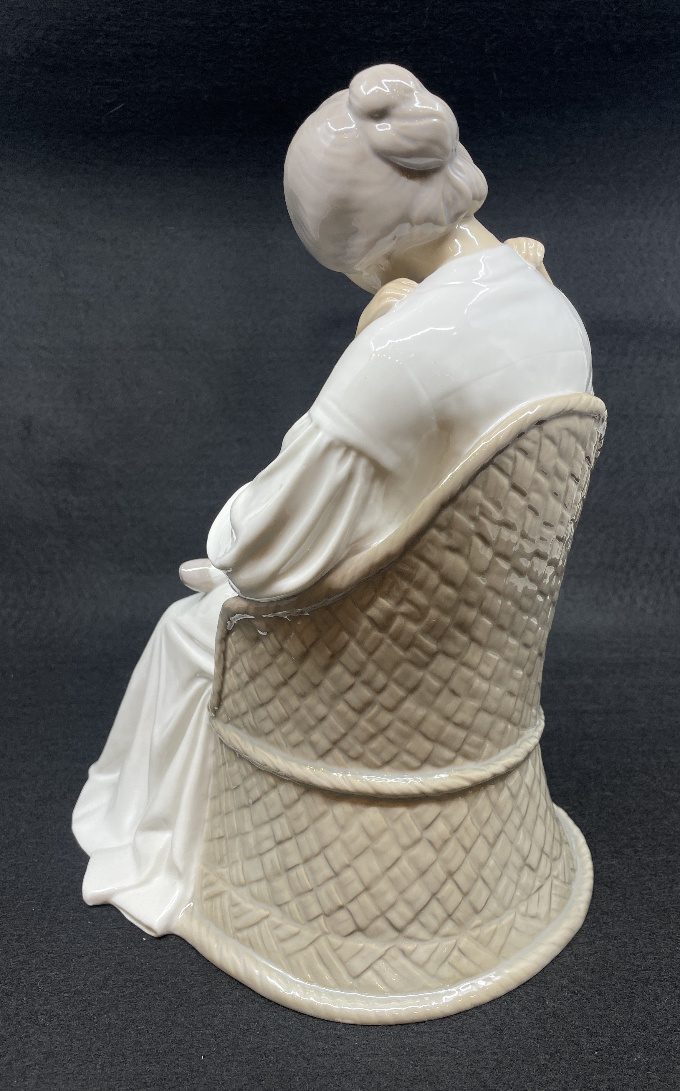アンリ人形 Waiting for Mother 55cm Bing & Grøndahl 1552 Mother Love (0NW00N) – The Perfect Thing