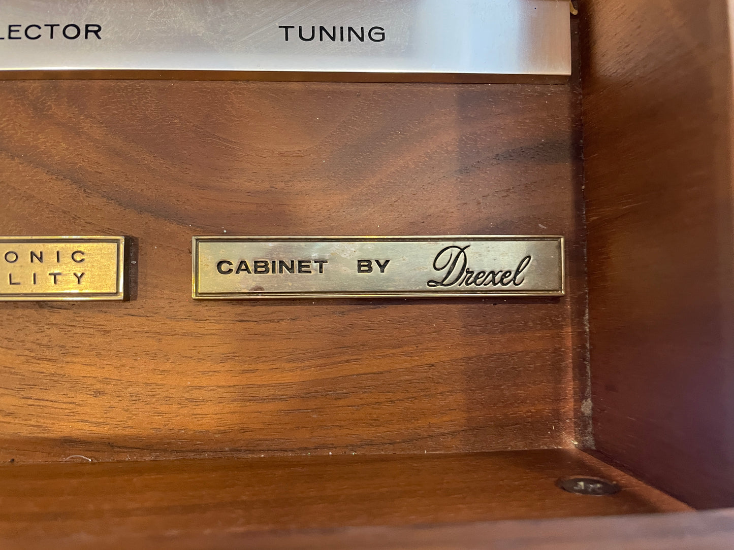 Drexel Declaration Stereo Console with Motorola Record Unit (0O1001)