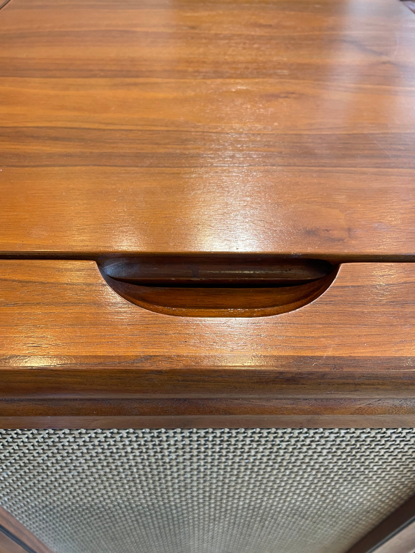 Drexel Declaration Stereo Console with Motorola Record Unit (0O1001)