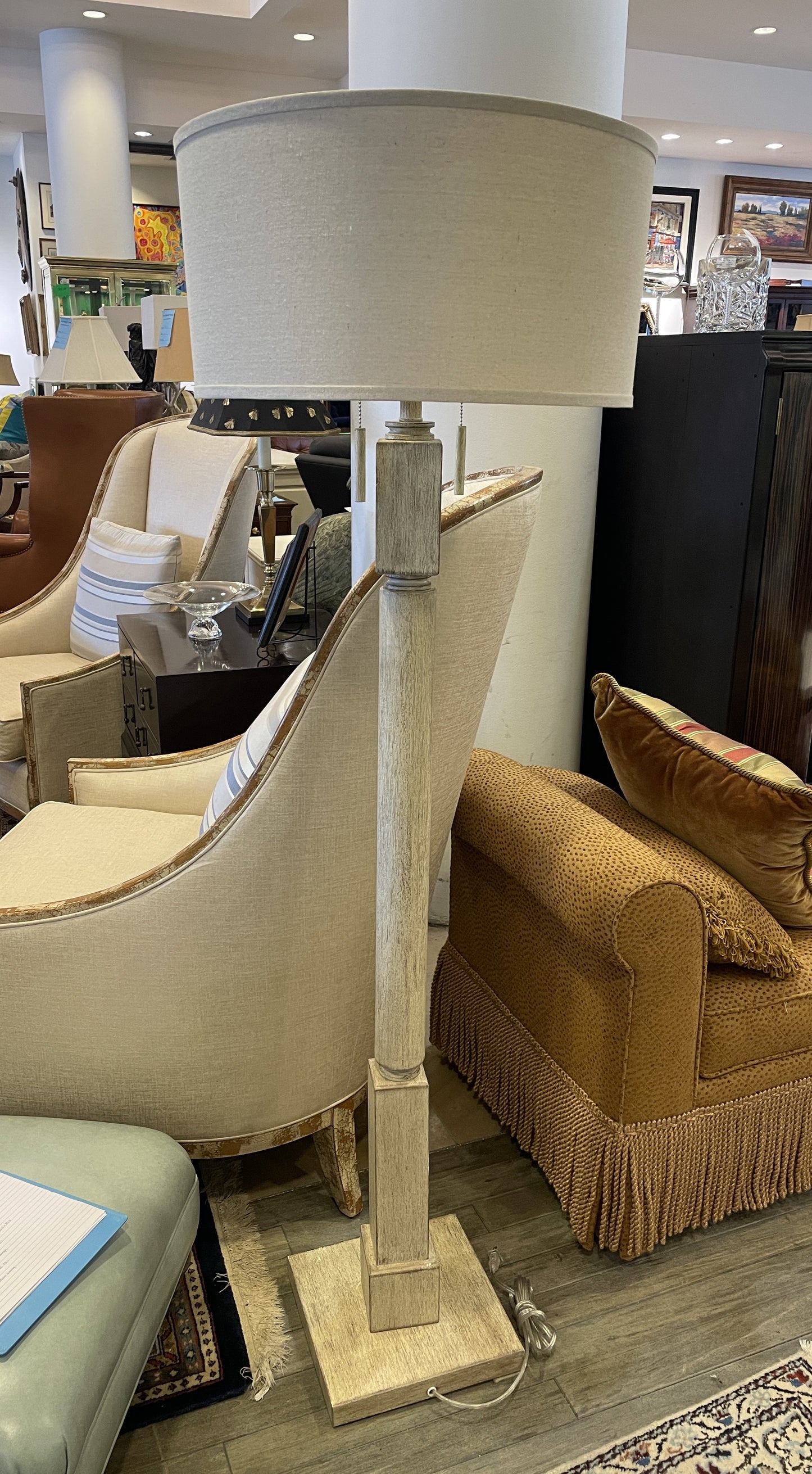Barnes and Ivy Baluster Floor Lamp (0CF00B)