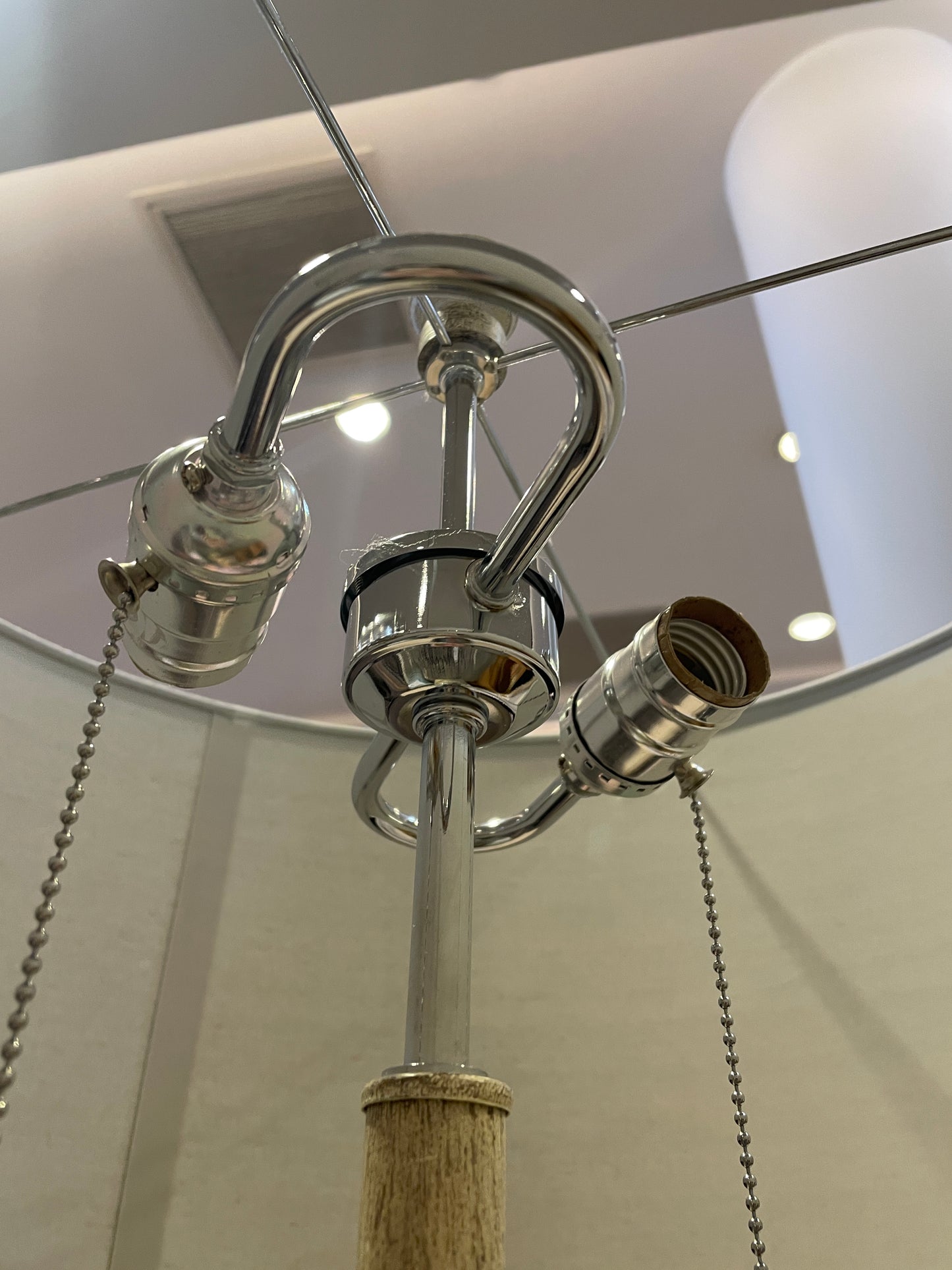 Barnes and Ivy Baluster Floor Lamp (0CF00B)
