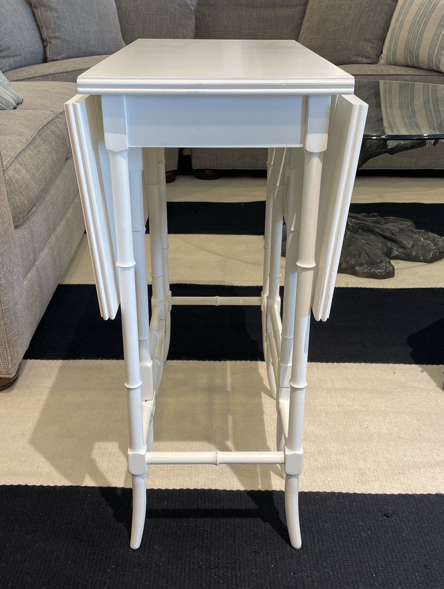 Shabby Chic Gateleg End Table (0CF017)