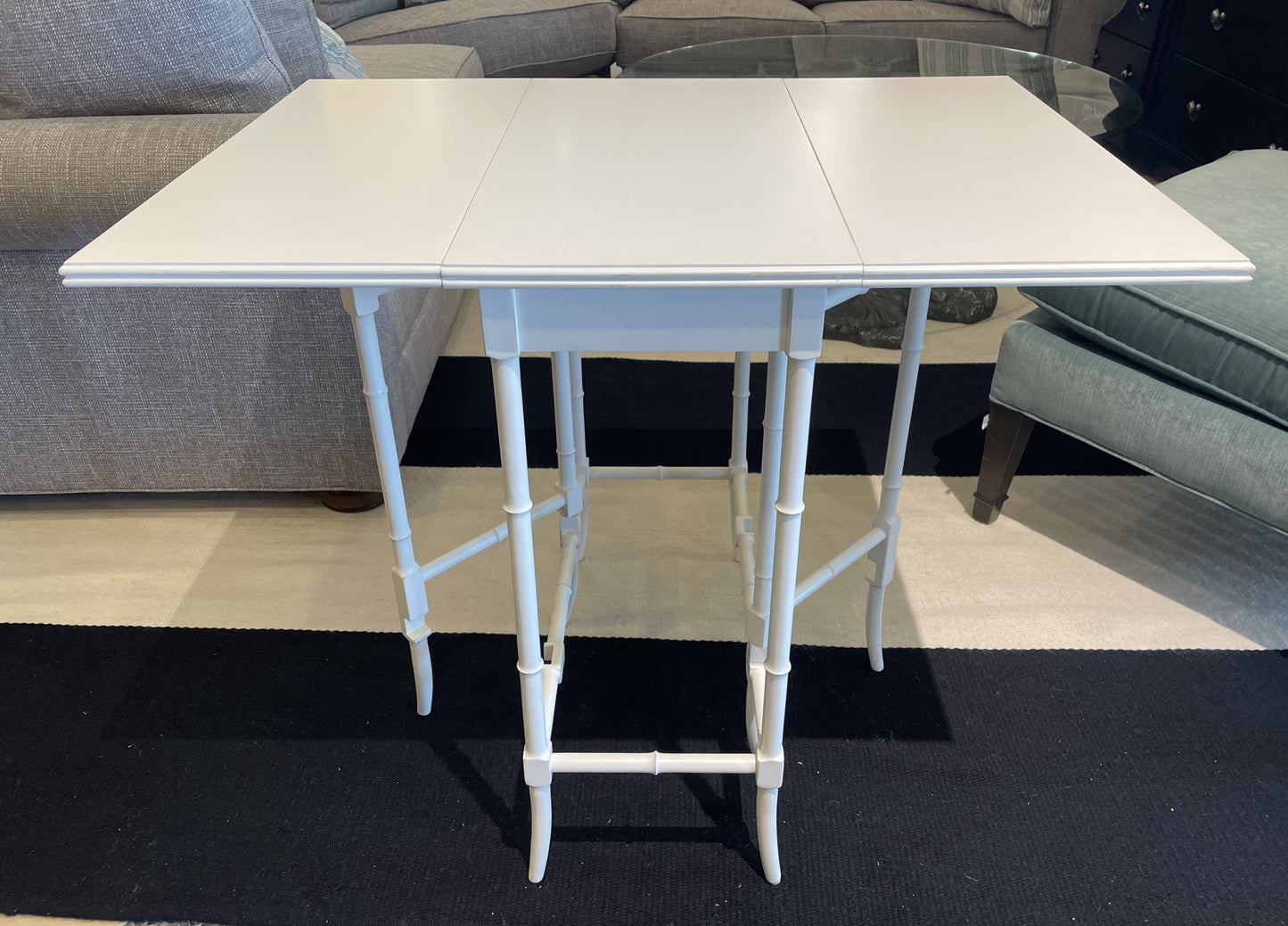 Shabby Chic Gateleg End Table (0CF017)