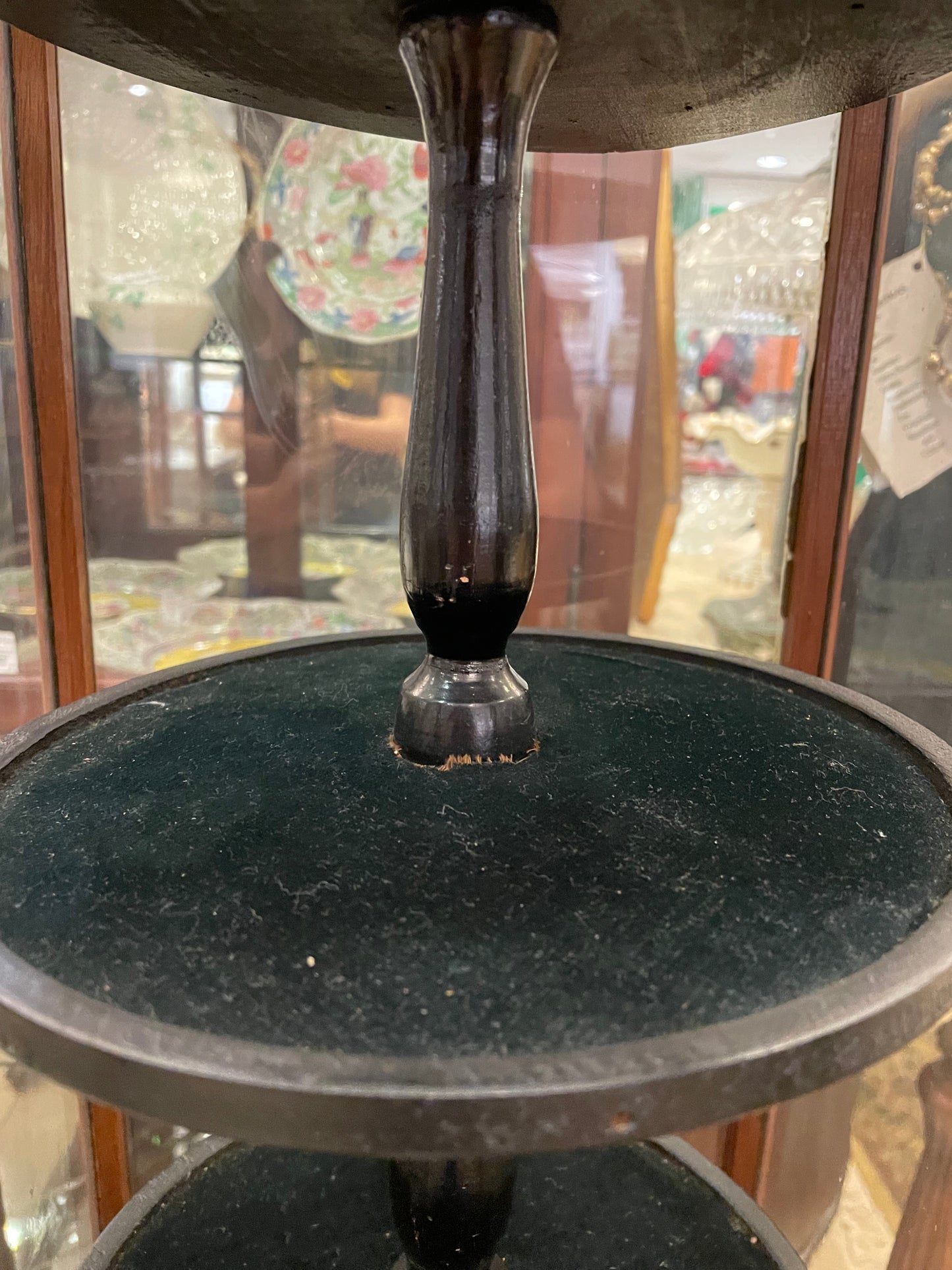 Antique Rotating Counter Display (SB6XBP)