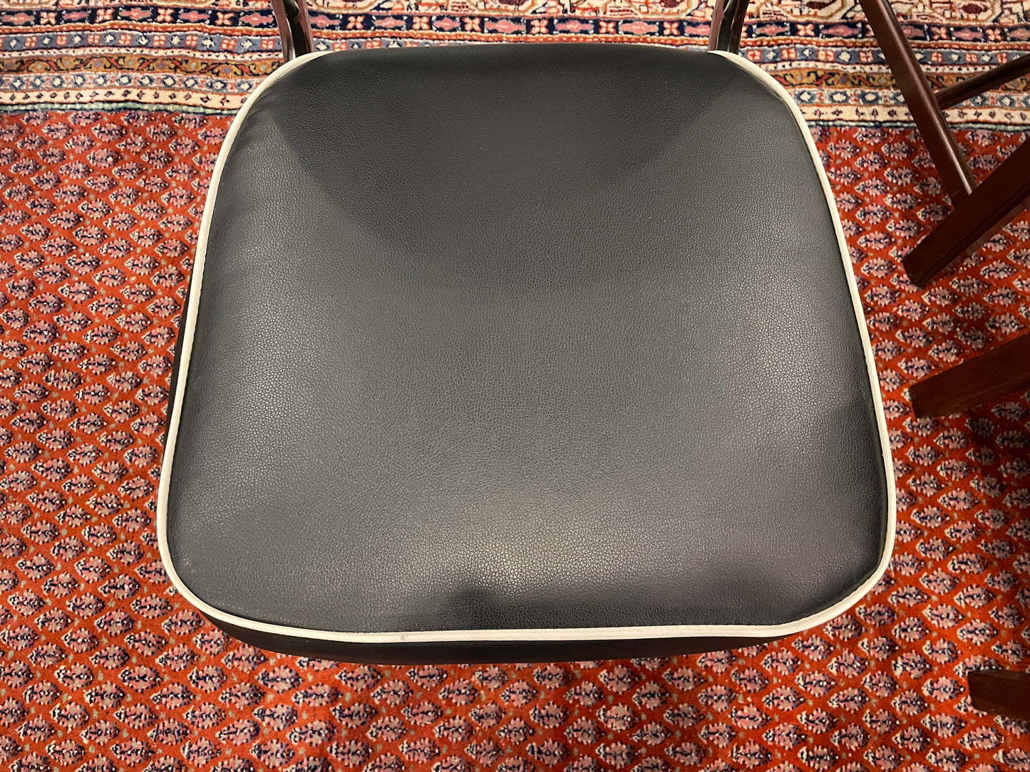 Retro Style Dining Suite with 4 chairs, AS IS (0O6001)