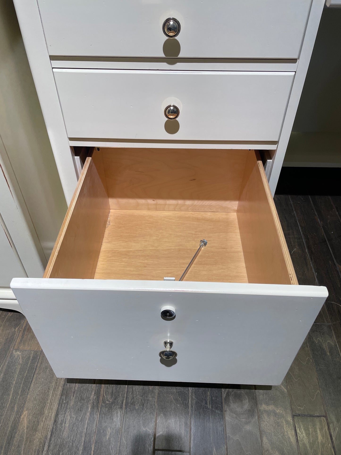 Stanley Console Desk with File Drawers (0CF00C)