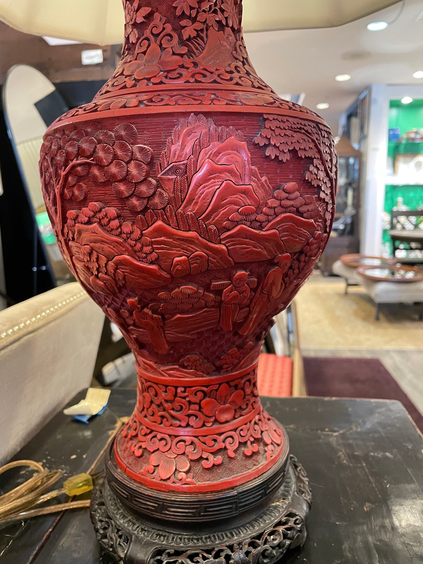 Chinese Cinnabar Lamp (0O7001)