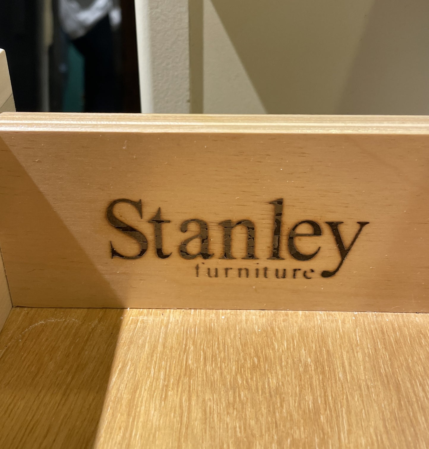 Stanley Console Desk with File Drawers (0CF00C)