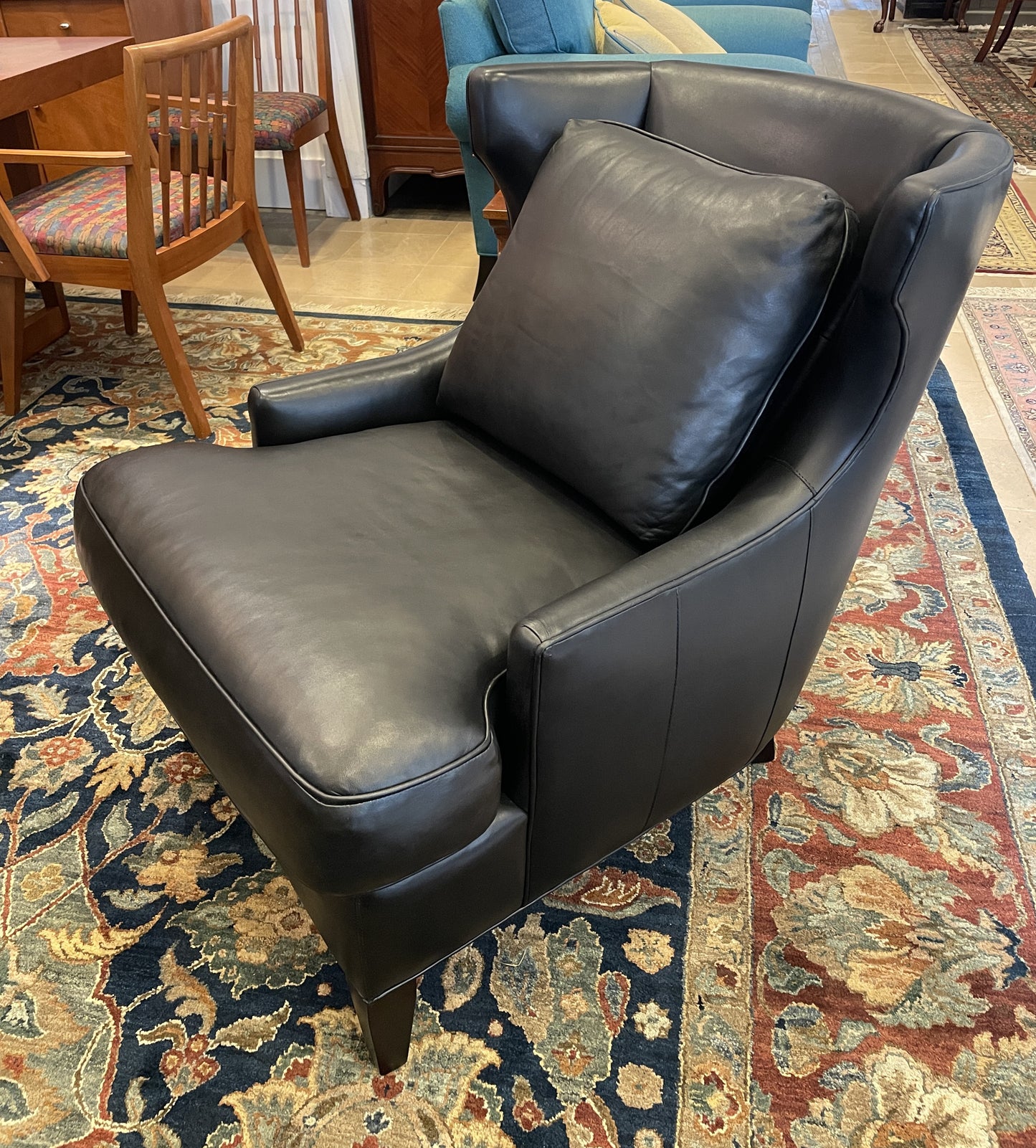 Hancock and Moore Black Leather Chair (01B019)